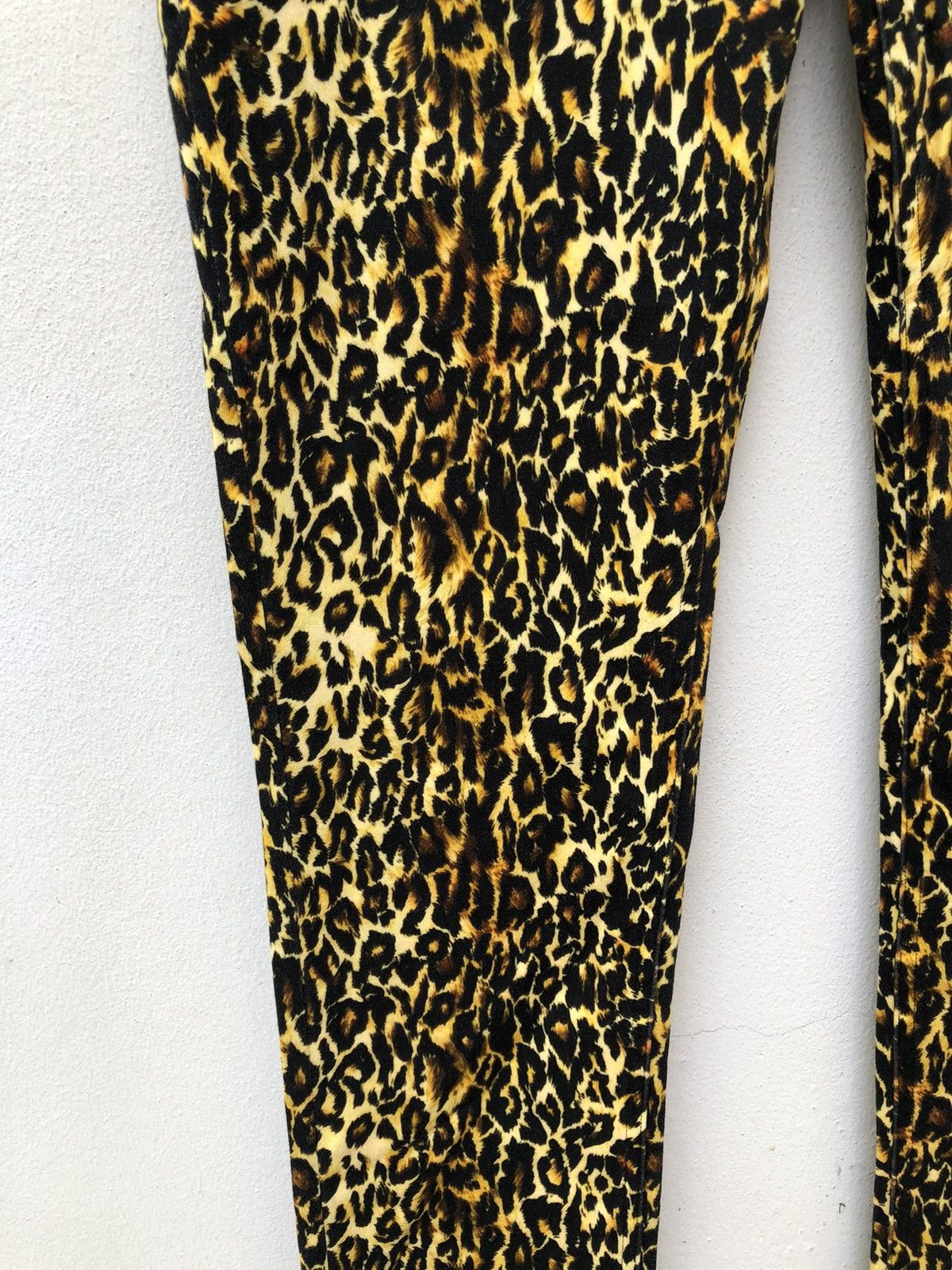 NO ID No ID. Japan Leopard Slim Pant Size US 29 - 11 Thumbnail