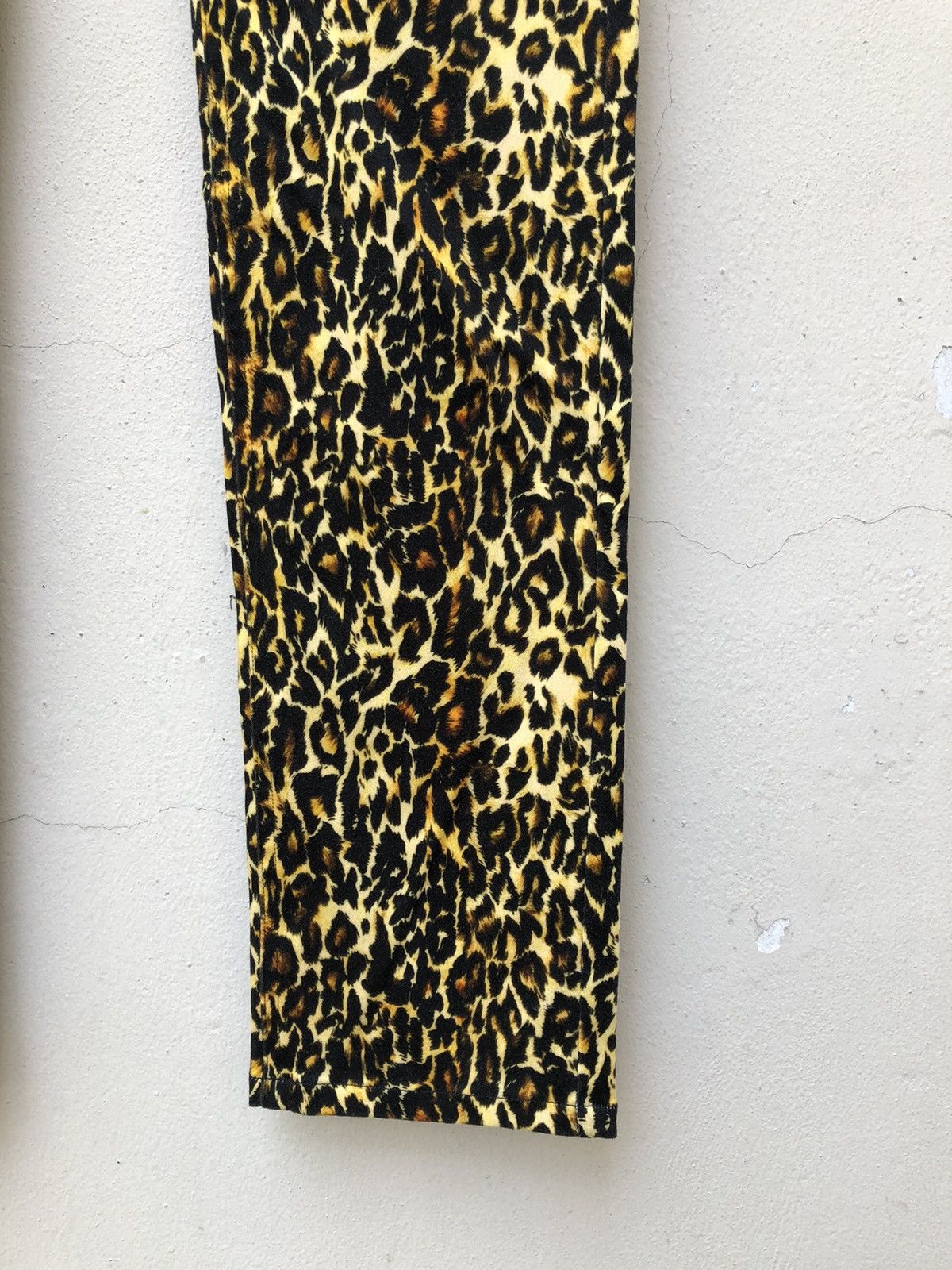 NO ID No ID. Japan Leopard Slim Pant Size US 29 - 16 Thumbnail
