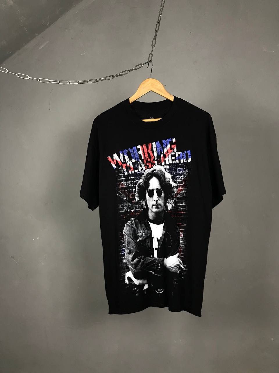 Band Tees John Lennon The Beatles vintage rock band tee Size US XL / EU 56 / 4 - 1 Thumbnail