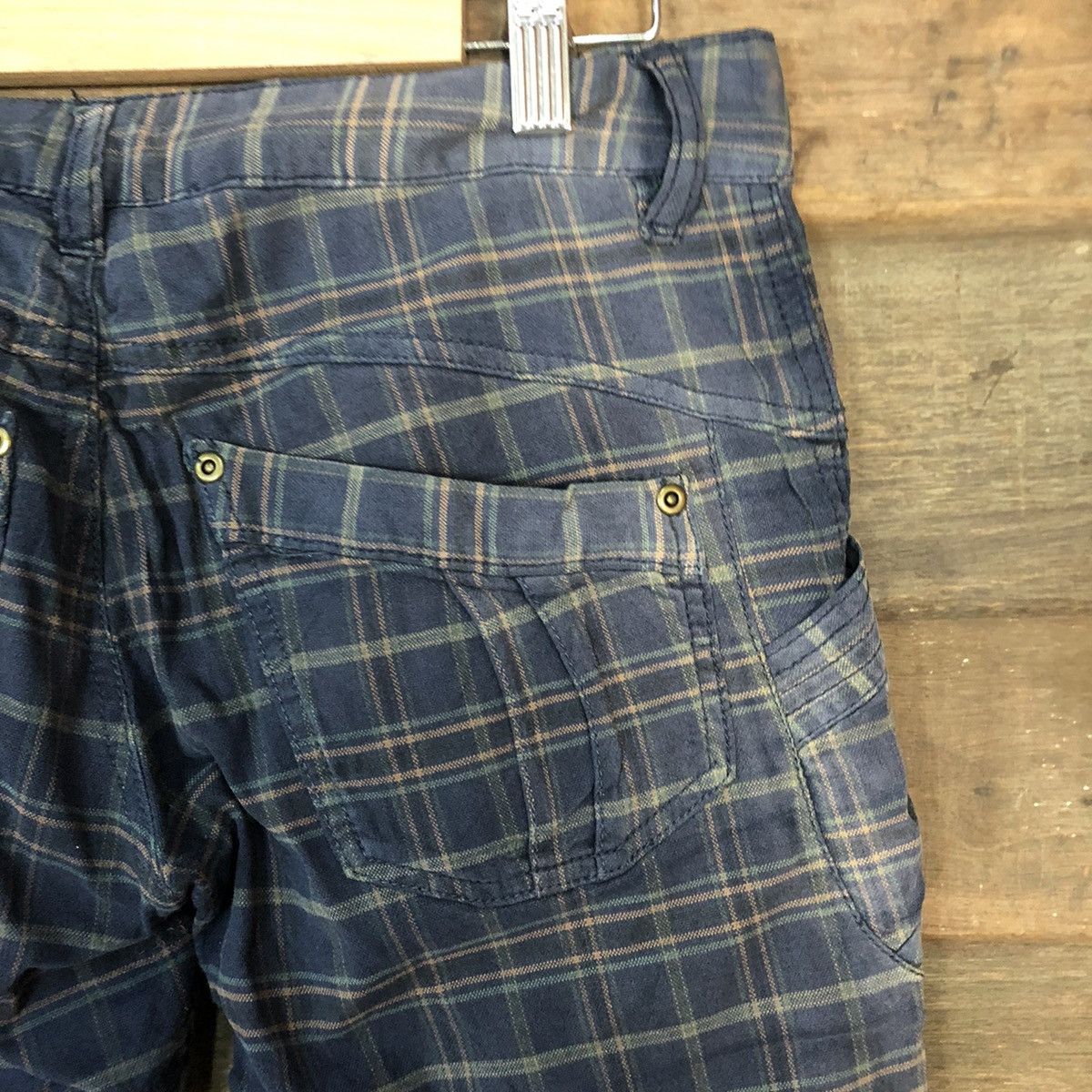 Japanese Brand × Seditionaries japan faded vintage Checkered Dark Blue Casual Pants #5070 Size 28" / US 6 / IT 42 - 13 Thumbnail