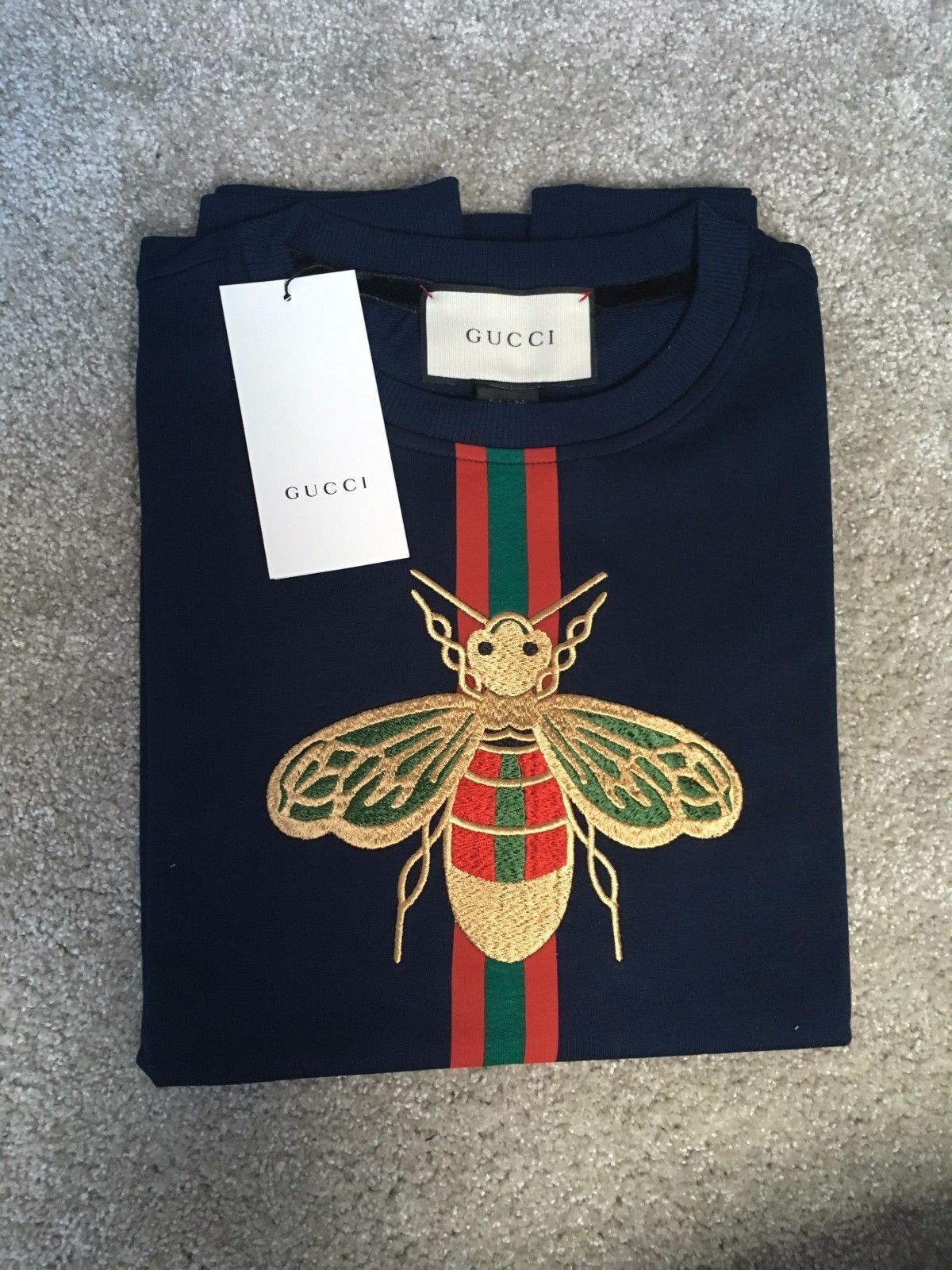 Bee sweater gucci hotsell