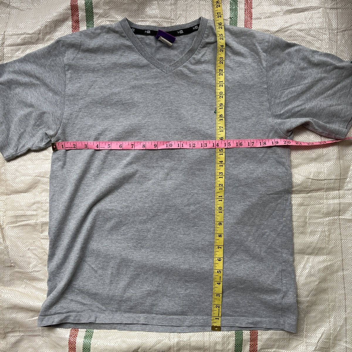 New Era × Vintage Rare Vintage New Era Cap TShirt With Small Embroidery Logo Size US XL / EU 56 / 4 - 4 Thumbnail
