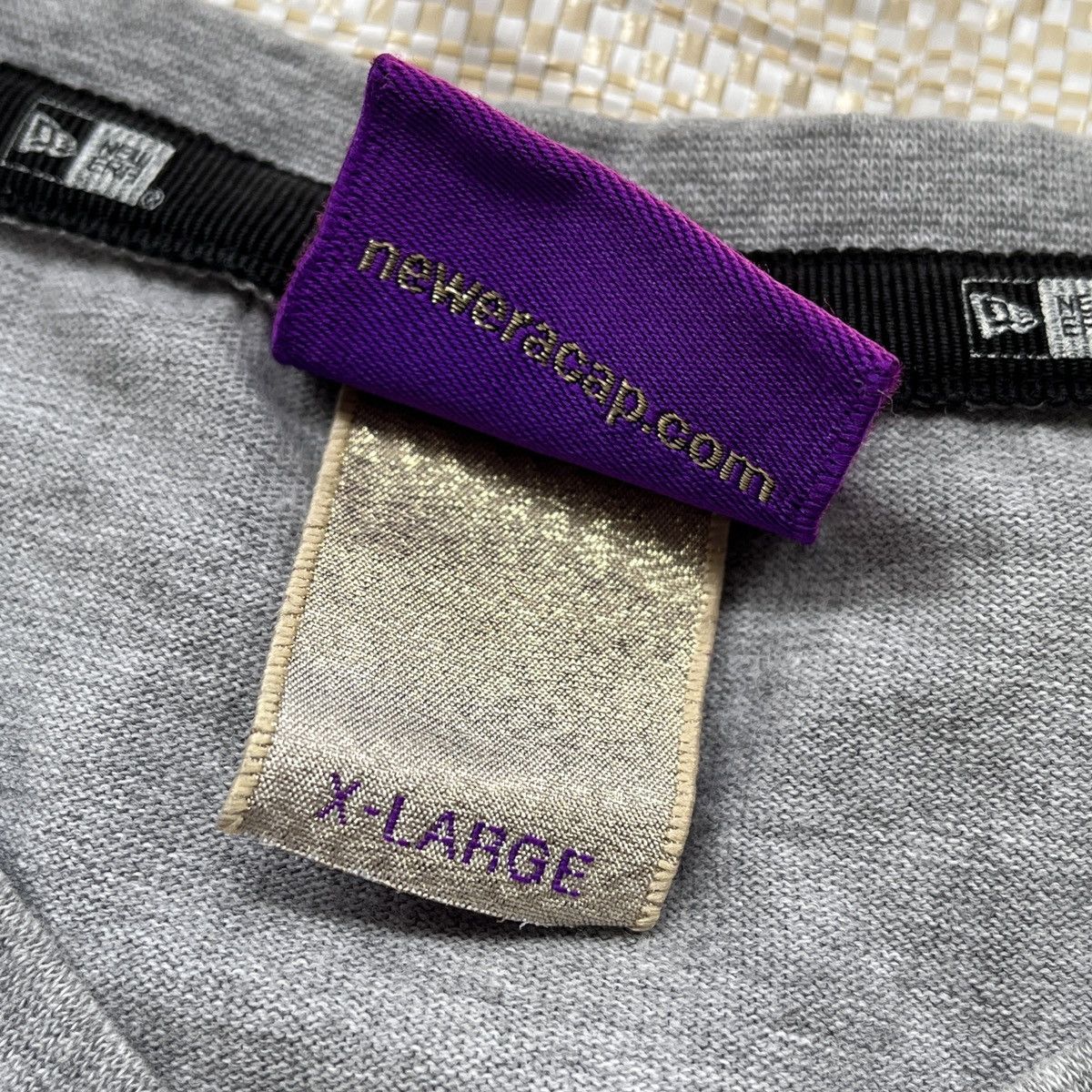 New Era × Vintage Rare Vintage New Era Cap TShirt With Small Embroidery Logo Size US XL / EU 56 / 4 - 7 Thumbnail