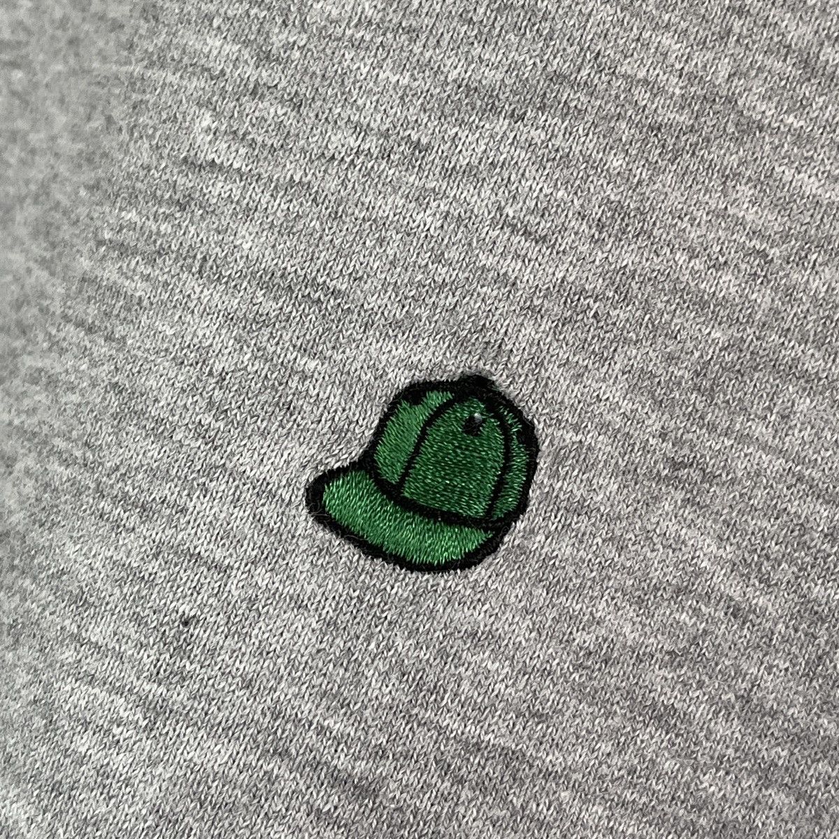 New Era × Vintage Rare Vintage New Era Cap TShirt With Small Embroidery Logo Size US XL / EU 56 / 4 - 13 Thumbnail