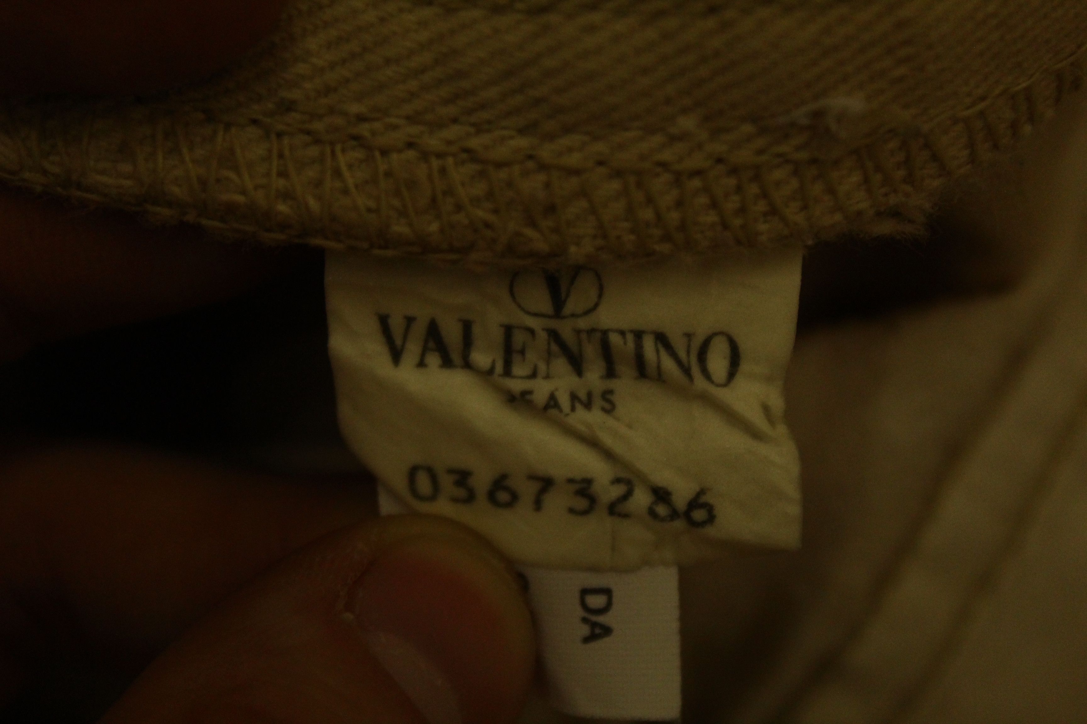 Valentino 90s Vintage Valentino Tapered Baggy Jeans. Size US 32 / EU 48 - 11 Thumbnail