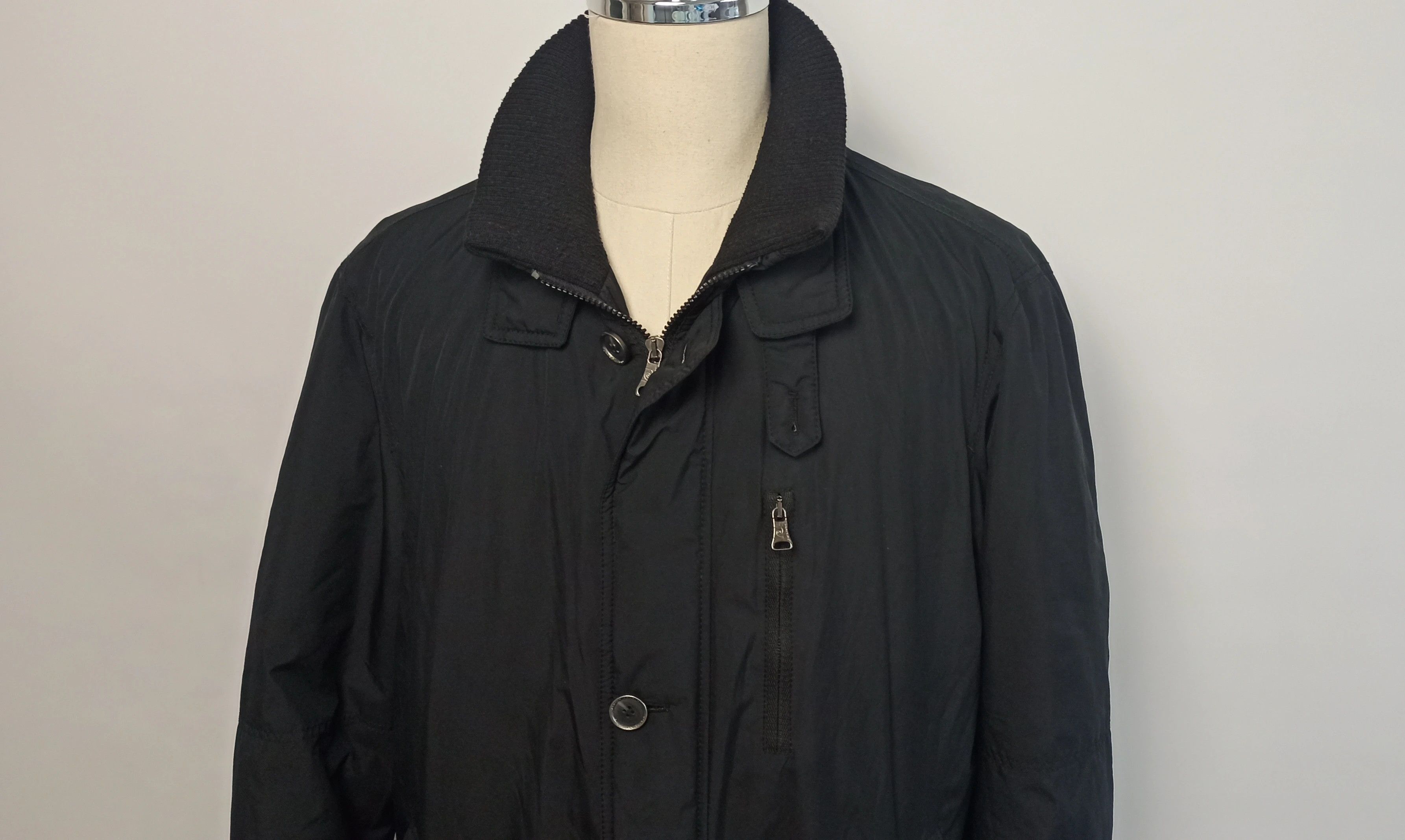 Pierre Cardin Pierre Cardin Schild Vintage Jacket Windstopper Size US L / EU 52-54 / 3 - 3 Thumbnail