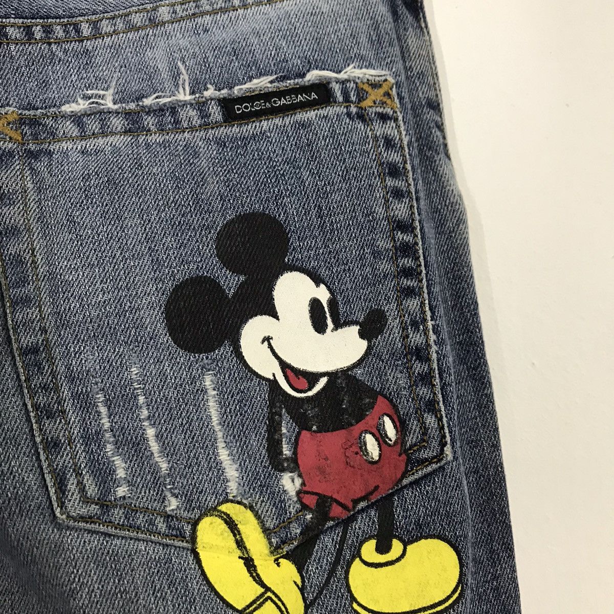 Dolce & Gabbana Dolce & Gabbana distressed denim art Mickey mouse denim pant Size US 31 - 11 Thumbnail