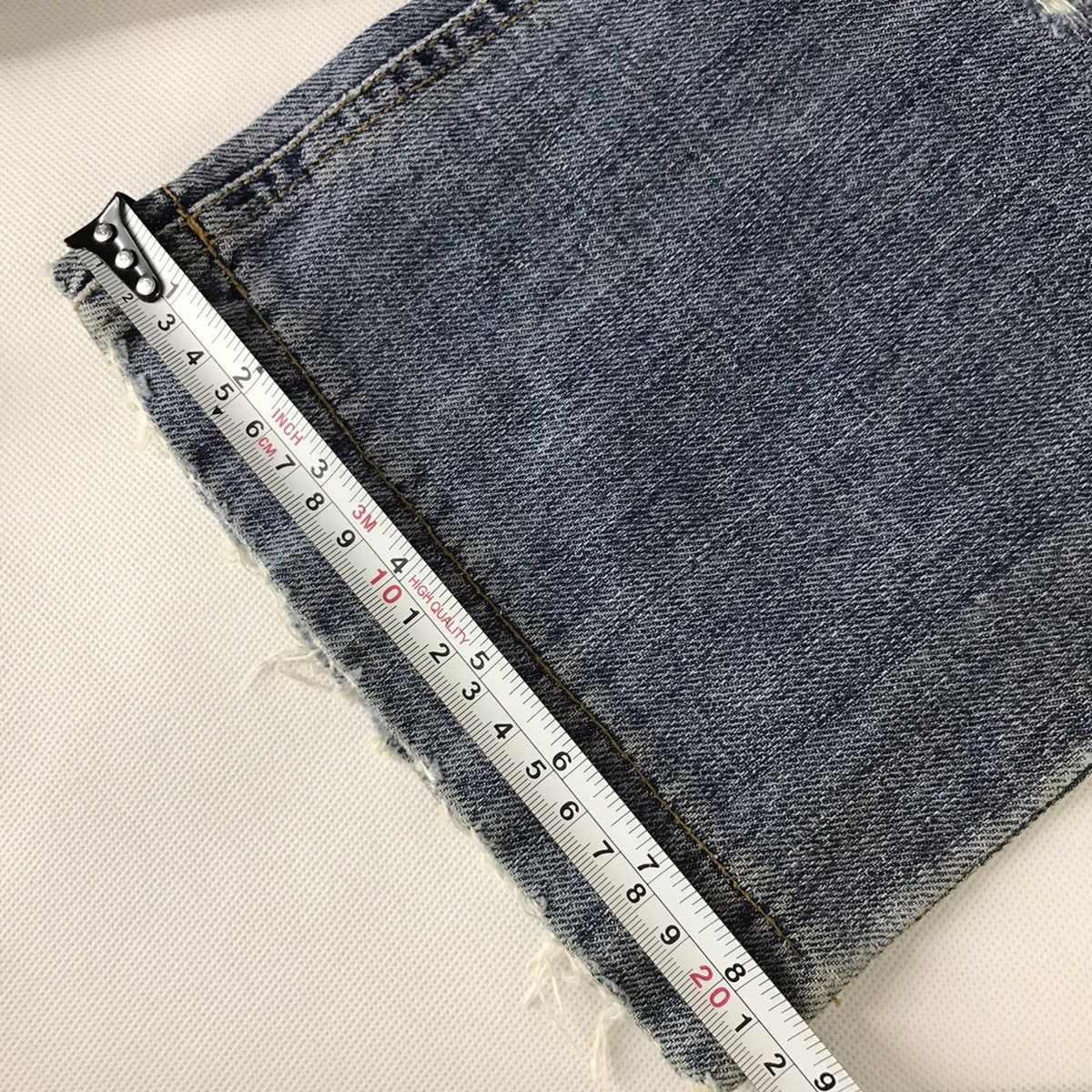 Dolce & Gabbana Dolce & Gabbana distressed denim art Mickey mouse denim pant Size US 31 - 18 Thumbnail