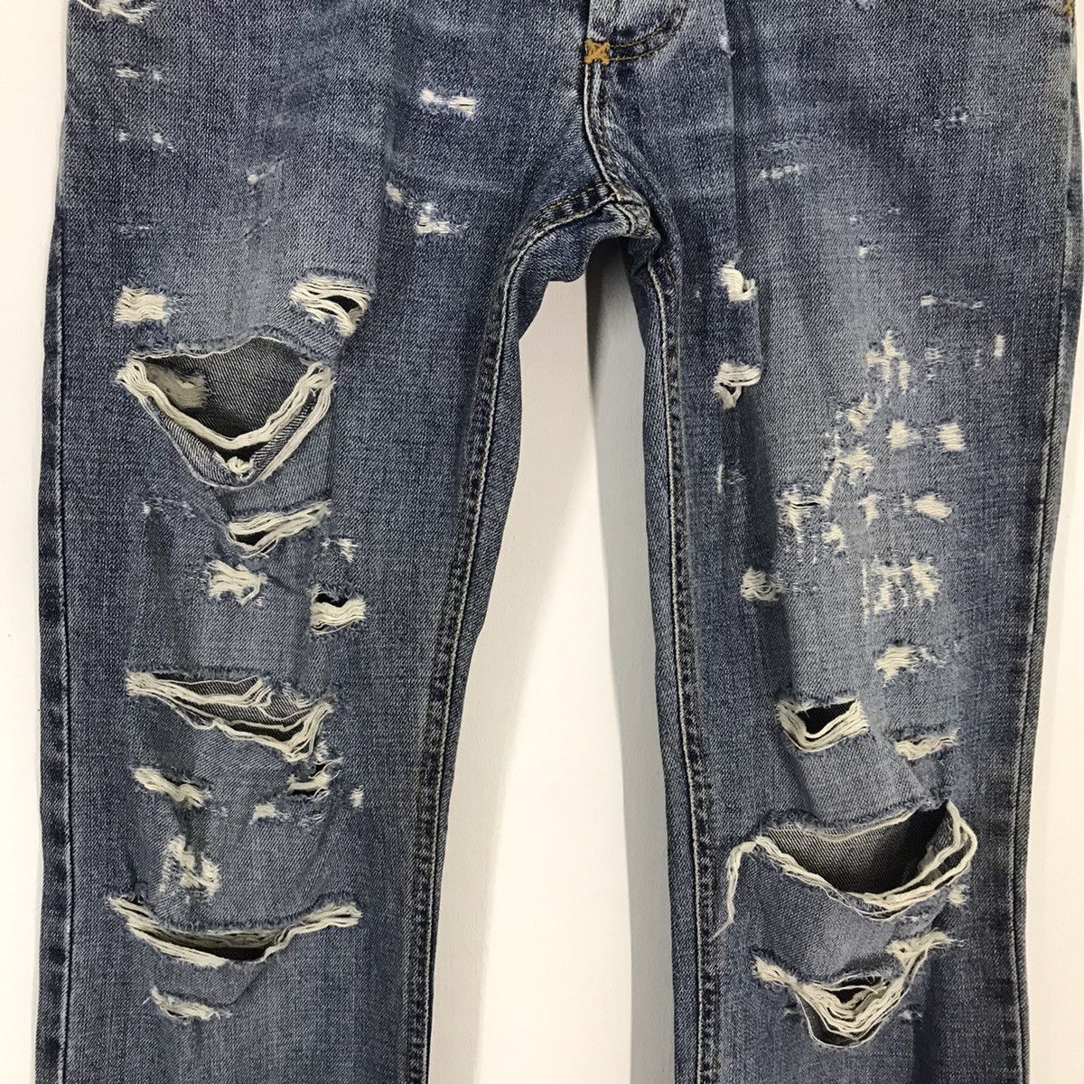 Dolce & Gabbana Dolce & Gabbana distressed denim art Mickey mouse denim pant Size US 31 - 3 Thumbnail