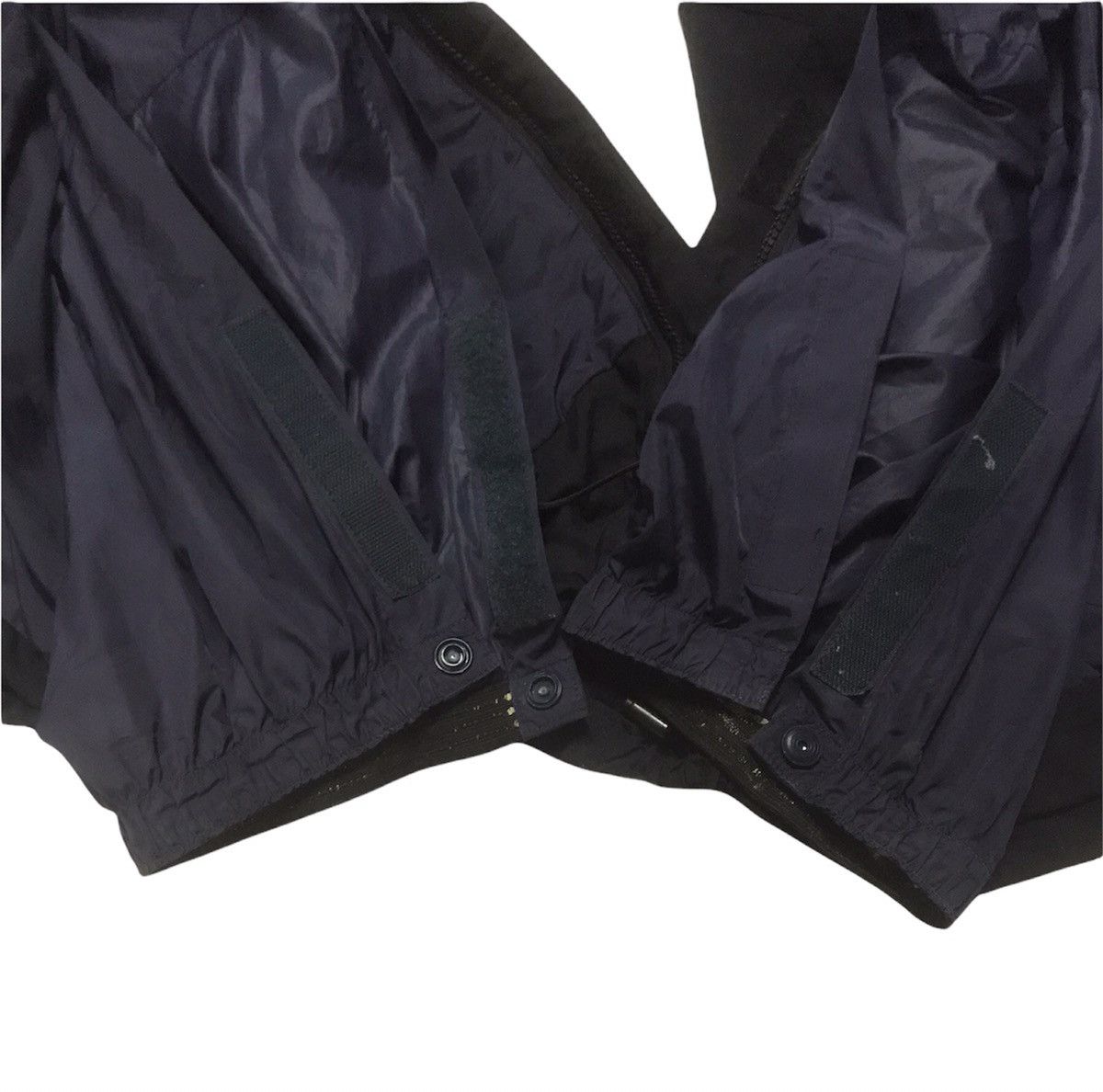Montbell Montbell Goretex Nylon Pant Size US 28 / EU 44 - 16 Thumbnail
