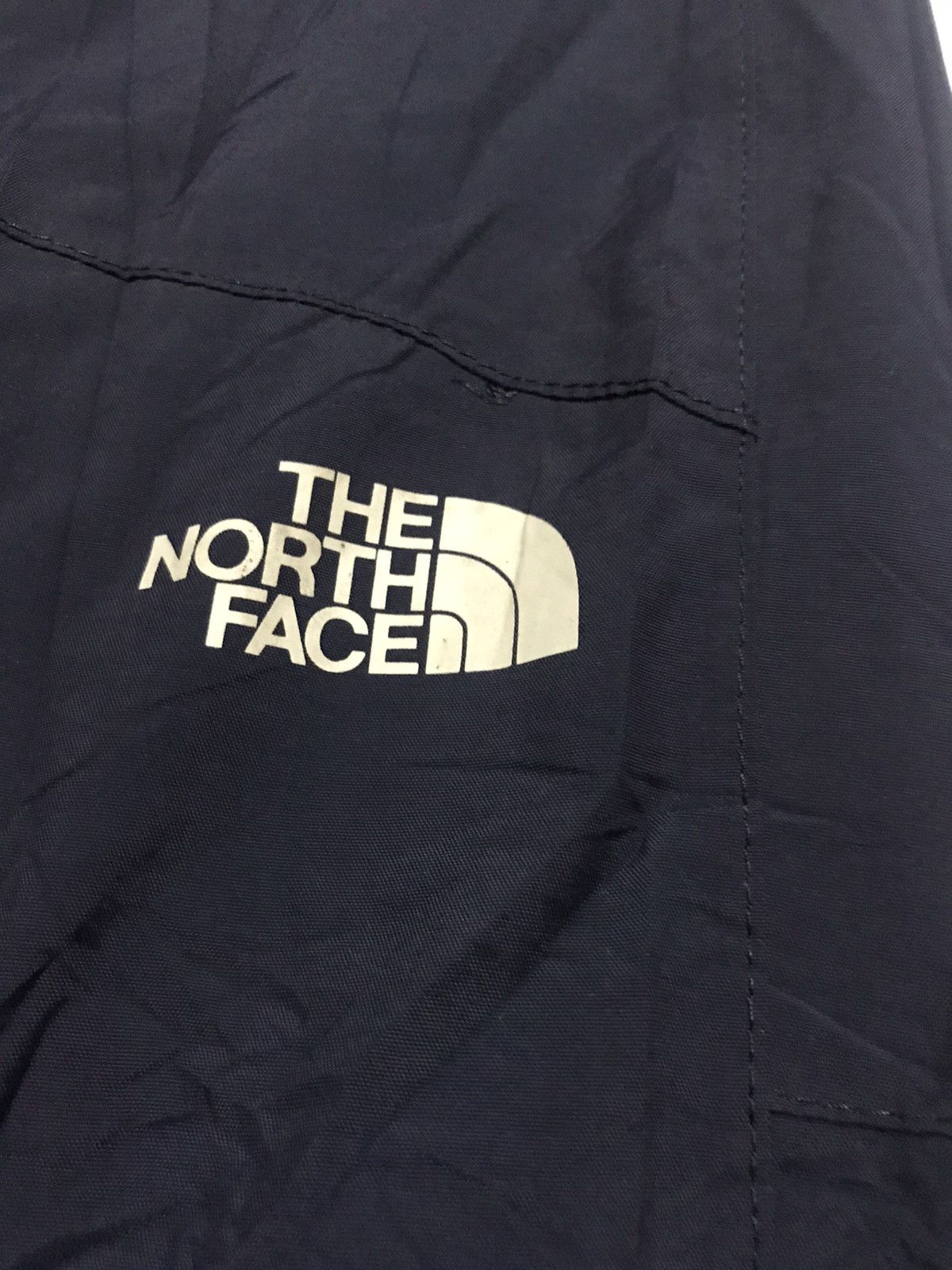 The North Face The North Face Nylon Pants Size US 27 - 9 Thumbnail