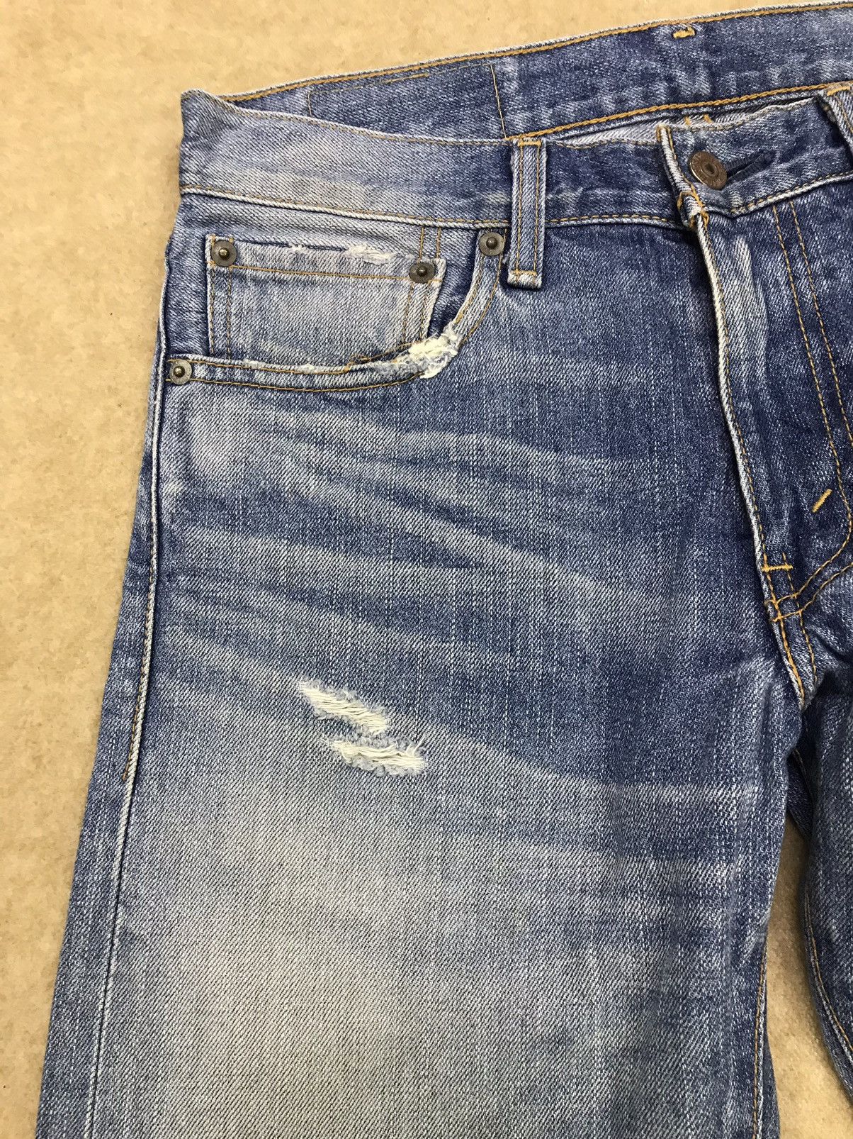 Levi's Vintage Clothing Distressed Levi’s 504 size 30 Size US 30 / EU 46 - 5 Thumbnail