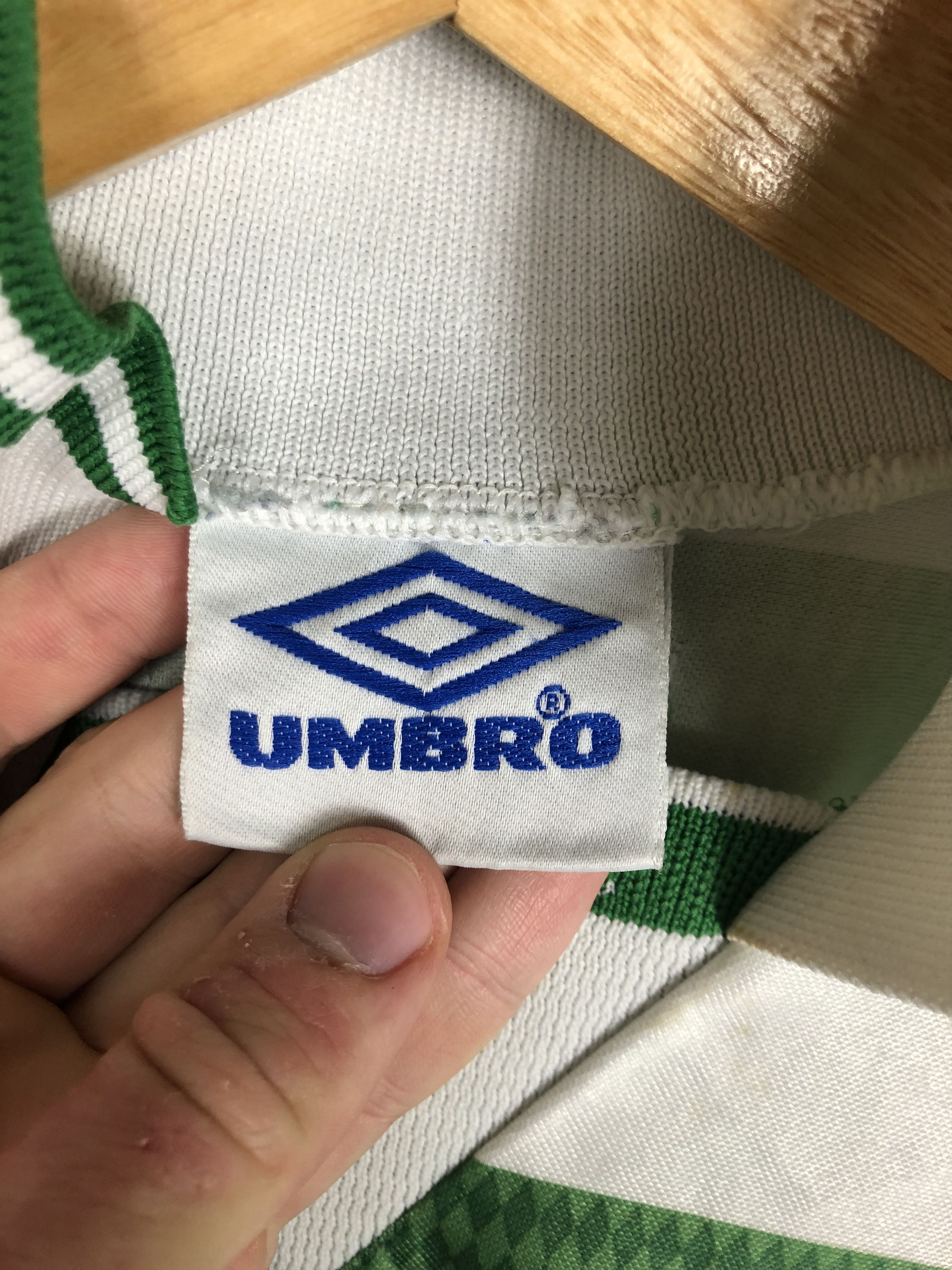 Umbro FC Celtic 1997 1999 Umbro Vintage Soccer Jersey shirt Size US XXS / EU 40 - 8 Thumbnail