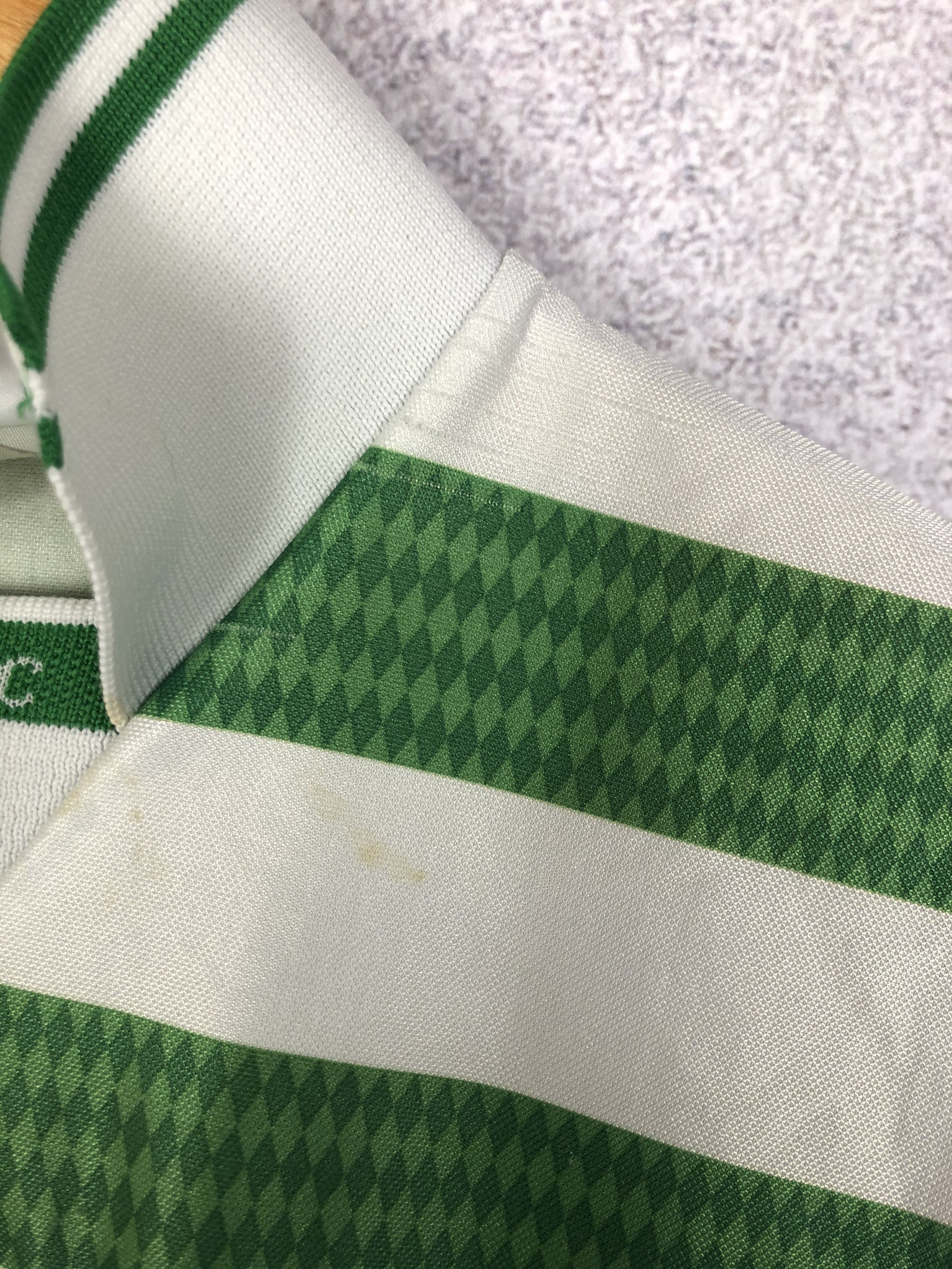 Umbro FC Celtic 1997 1999 Umbro Vintage Soccer Jersey shirt Size US XXS / EU 40 - 9 Thumbnail