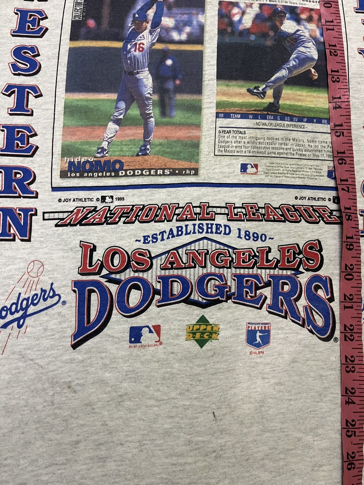 MLB VINTAGE 1995 MLB LOS ANGELES DODGERS HIDEO NOMO TSHIRT Size US M / EU 48-50 / 2 - 10 Thumbnail