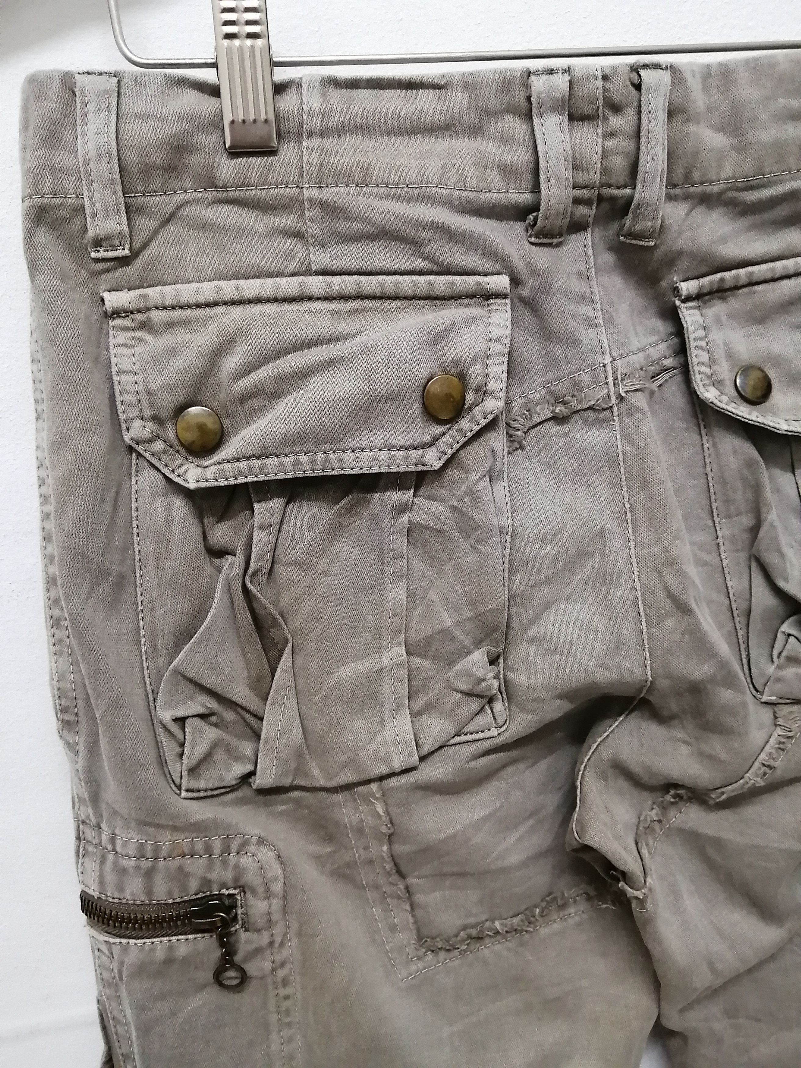 Japanese Brand Japanese Brand HALB Many Pocket Pants Size US 31 - 7 Thumbnail