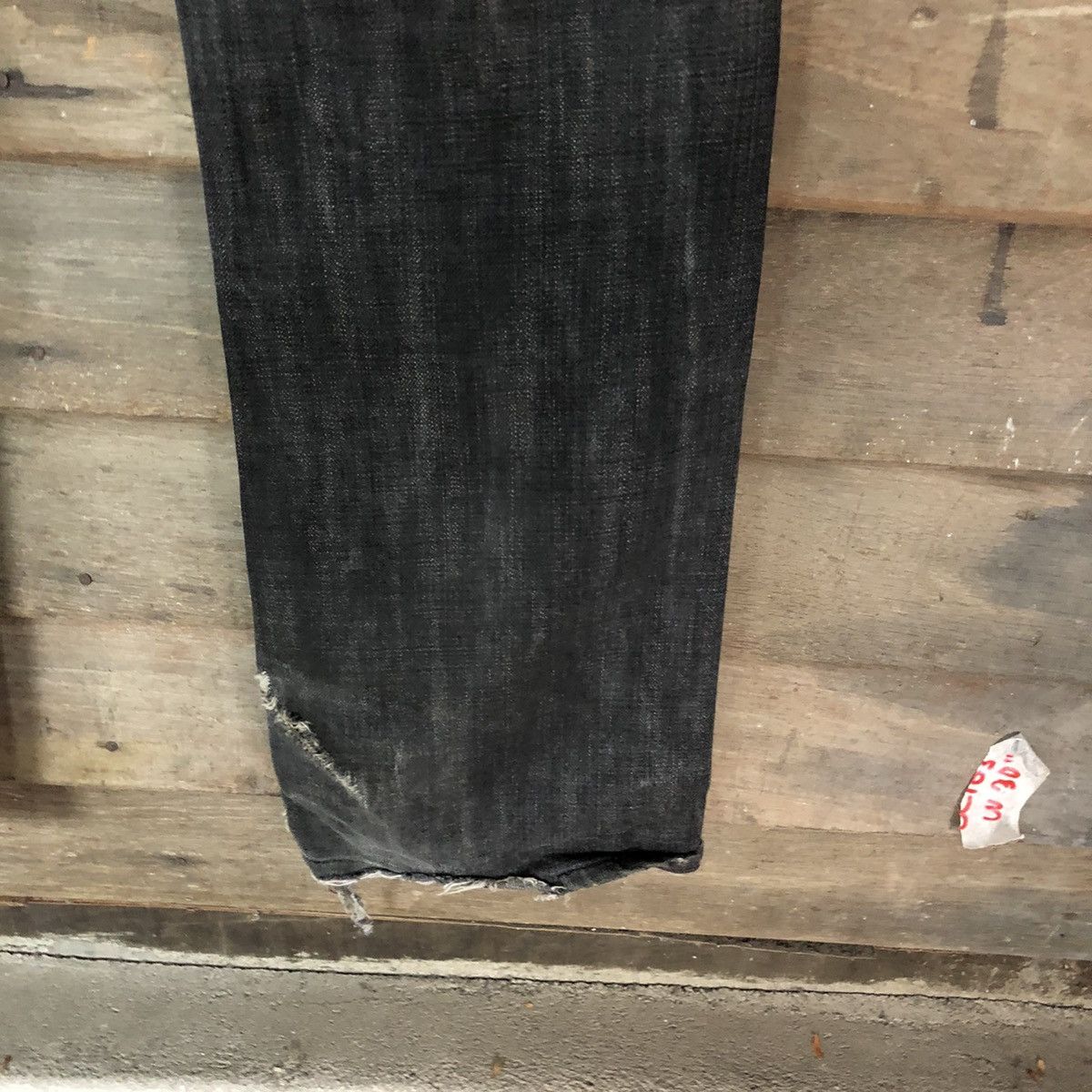 Takeo Kikuchi Takeo Kikuchi Black distressed Denim Pants #5153 Size US 32 / EU 48 - 15 Thumbnail