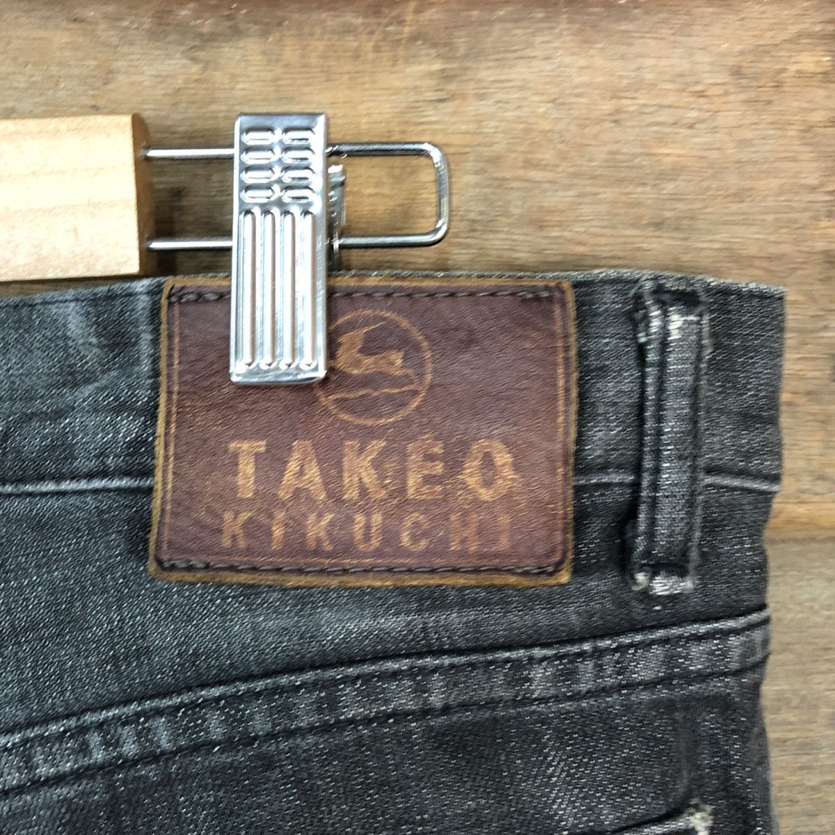 Takeo Kikuchi Takeo Kikuchi Black distressed Denim Pants #5153 Size US 32 / EU 48 - 16 Thumbnail