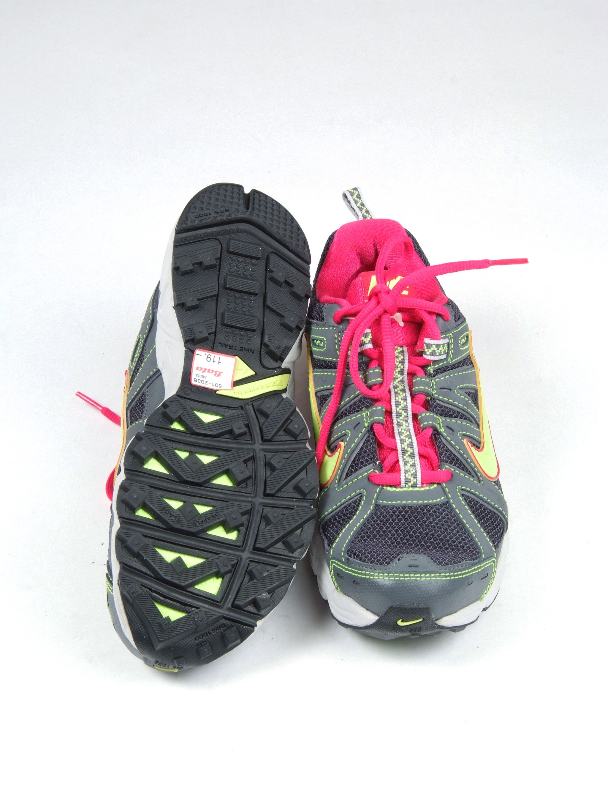 Nike × Nike ACG × Vintage Vintage Nike ACG Low Top Shoes Sneakers US 8 Size US 8 / IT 38 - 4 Thumbnail