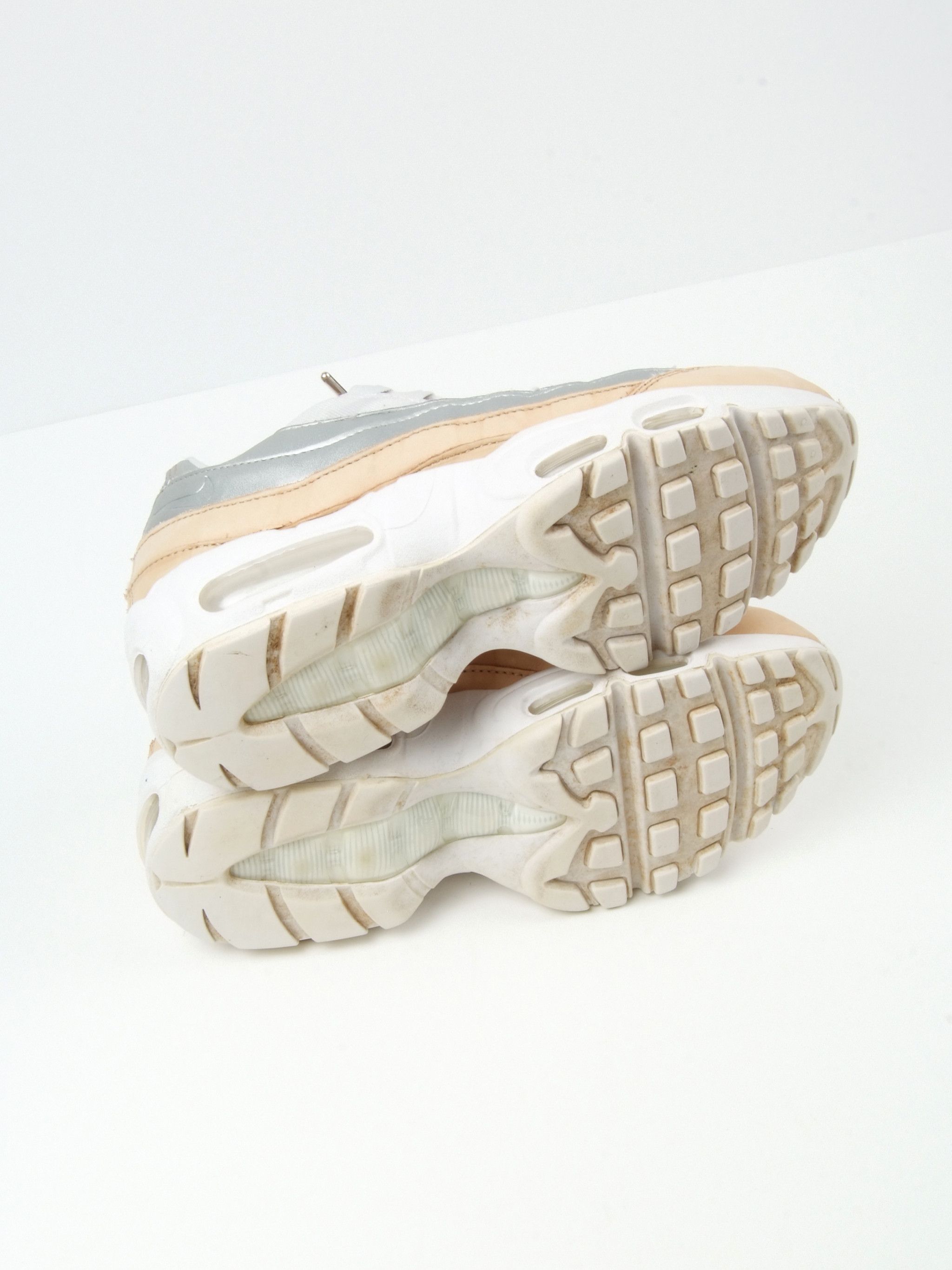 Nike Nike Air Max 95 Pure Platinum US 7 / 38 Size US 7 / IT 37 - 4 Thumbnail