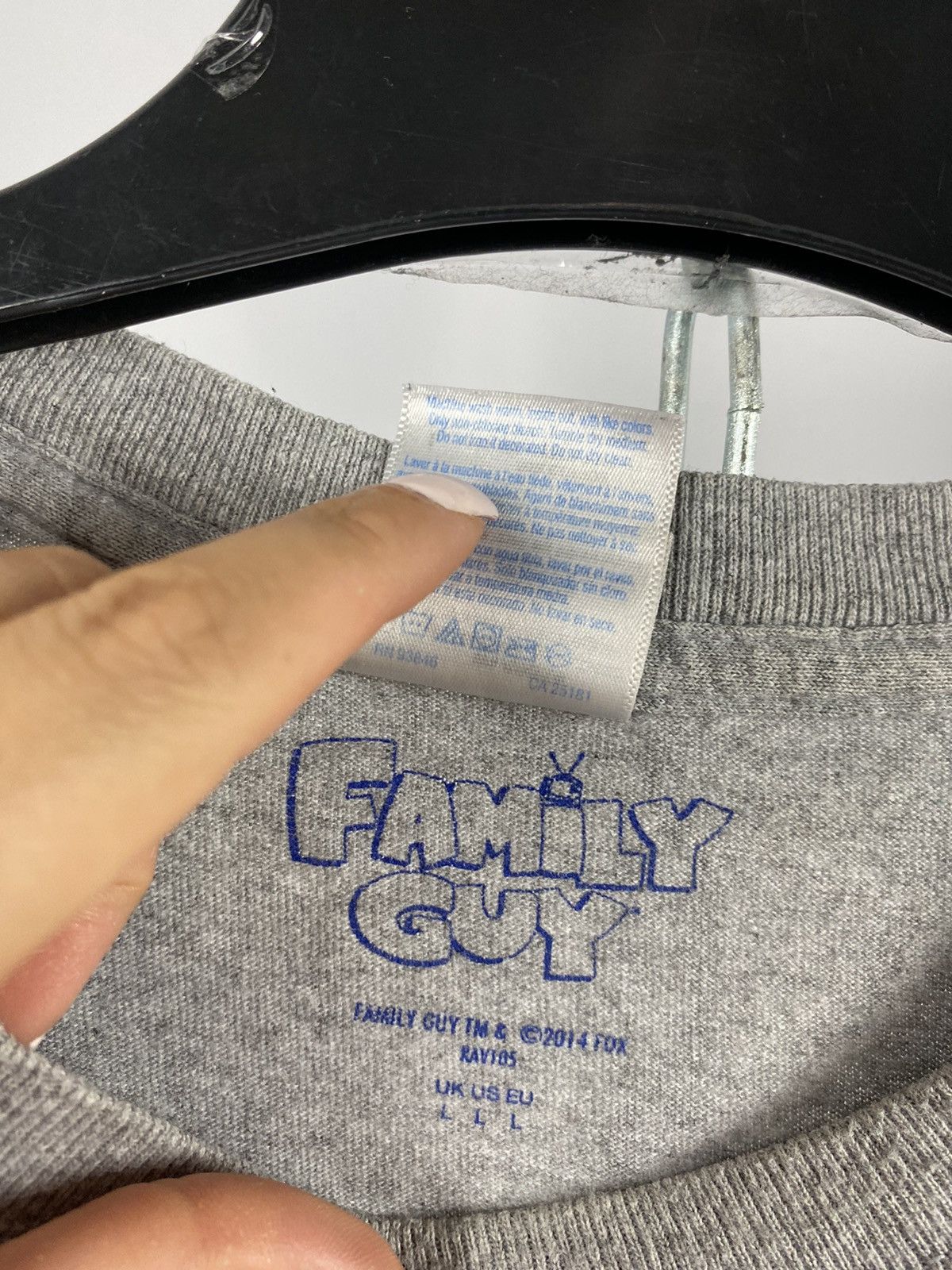 Other Family Guy big logo movie T-shirts size L Size US L / EU 52-54 / 3 - 4 Thumbnail