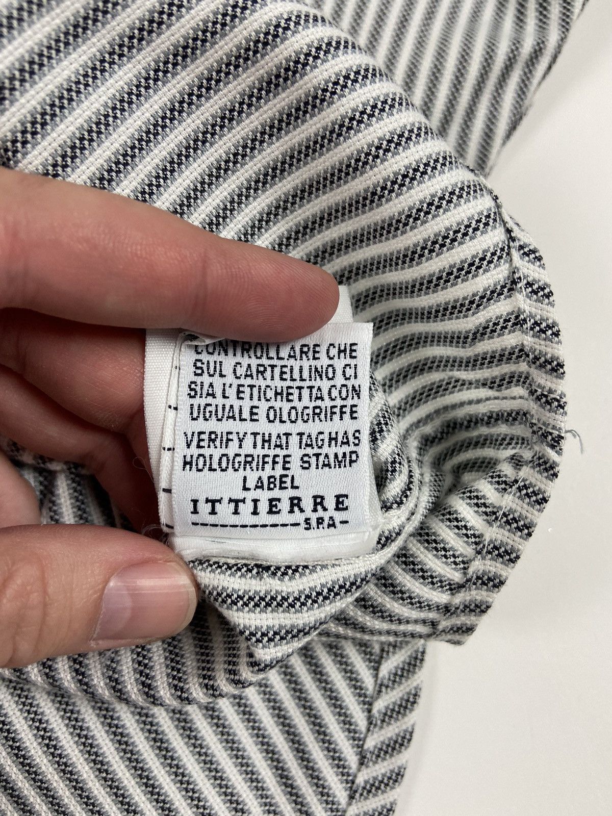 Versace Rare Versace Jeans Couture Striped Heavy Cotton Shirt Size US M / EU 48-50 / 2 - 11 Thumbnail