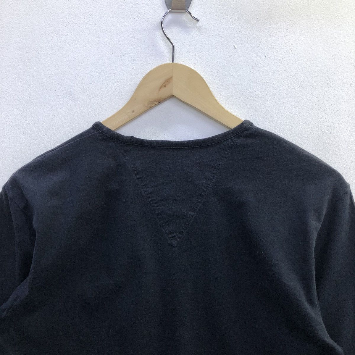 Lemaire × Uniqlo Christophe Lemaire X Uniqlo Single Pocket Tshirt Size US S / EU 44-46 / 1 - 8 Thumbnail