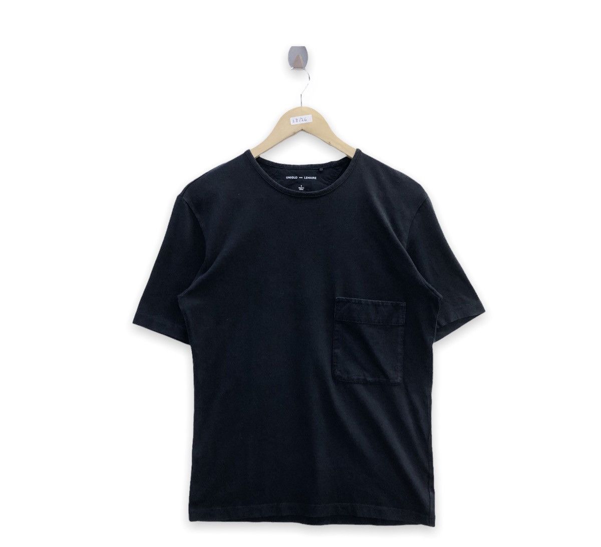 Lemaire × Uniqlo Christophe Lemaire X Uniqlo Single Pocket Tshirt Size US S / EU 44-46 / 1 - 1 Thumbnail