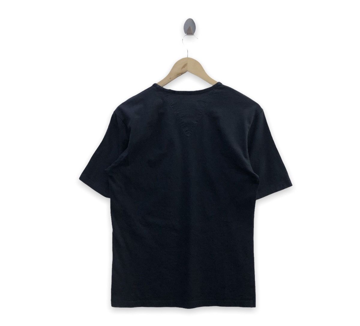 Lemaire × Uniqlo Christophe Lemaire X Uniqlo Single Pocket Tshirt Size US S / EU 44-46 / 1 - 2 Thumbnail