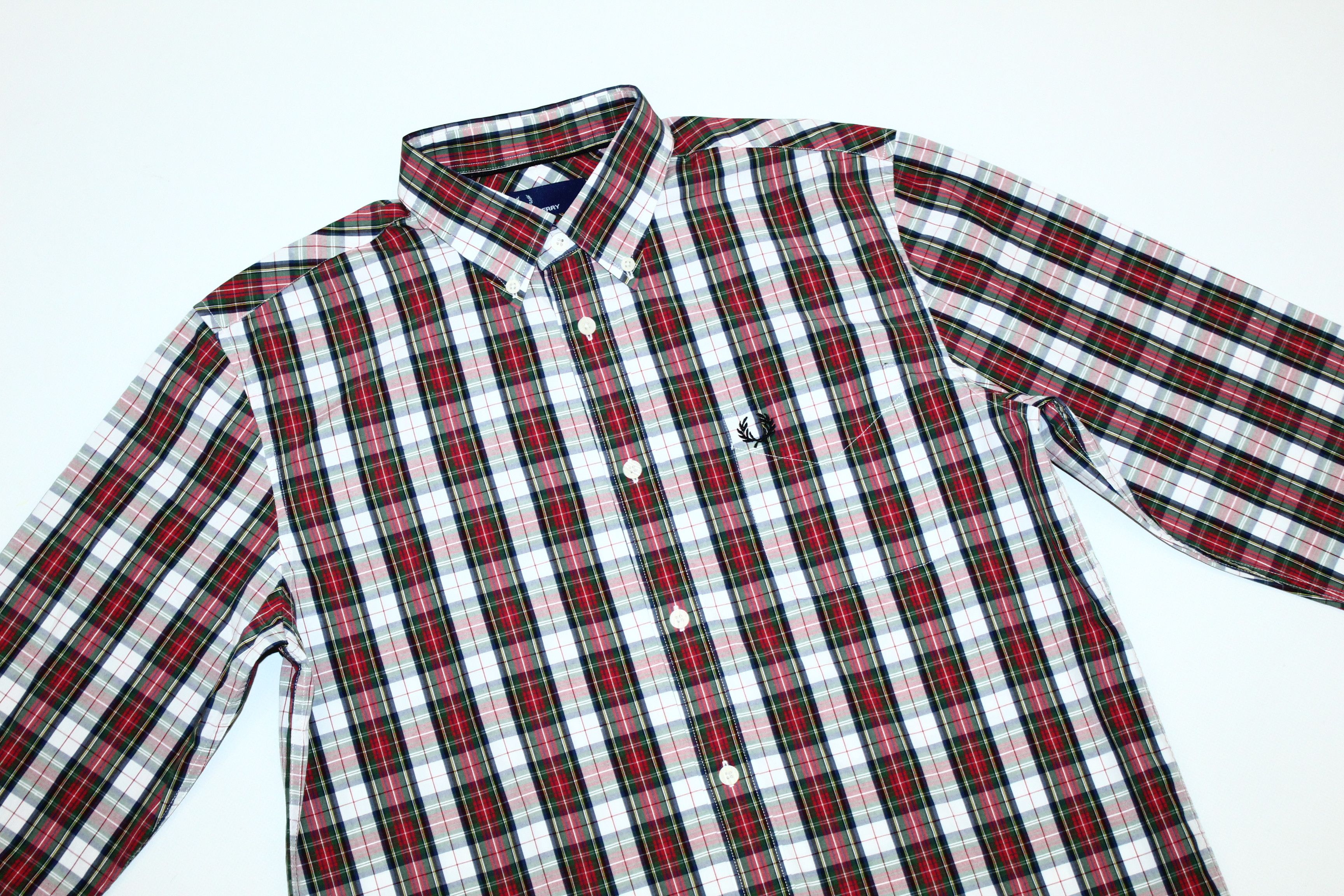 Fred Perry Fred Perry Casual Classic Logo Embroidery Tartan Shirt Size US M / EU 48-50 / 2 - 2 Thumbnail