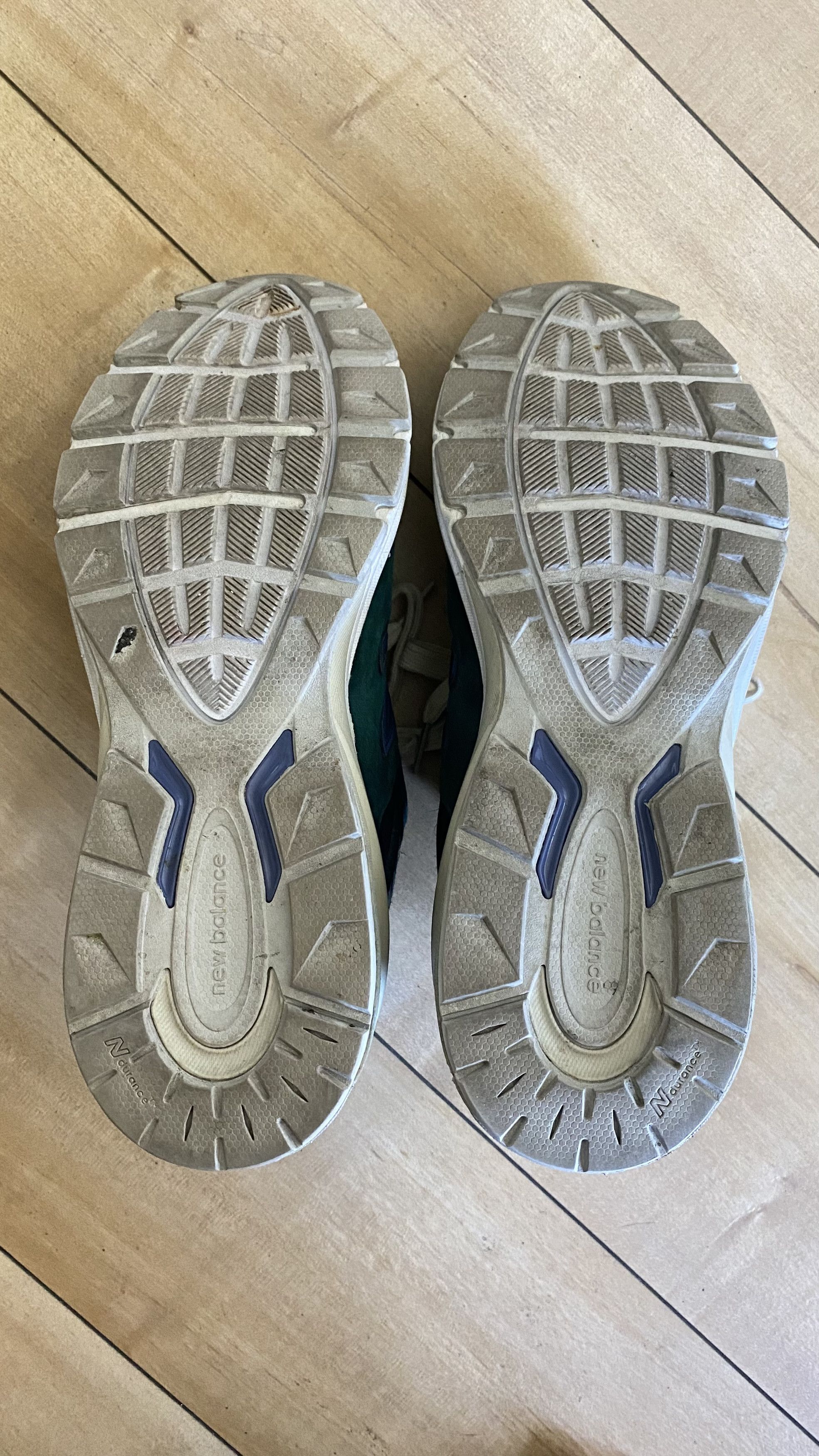 Aime Leon Dore × New Balance Aime Leon Dore x New Balance 990v5 Life In The Balance 2019 Size US 8 / EU 41 - 9 Thumbnail