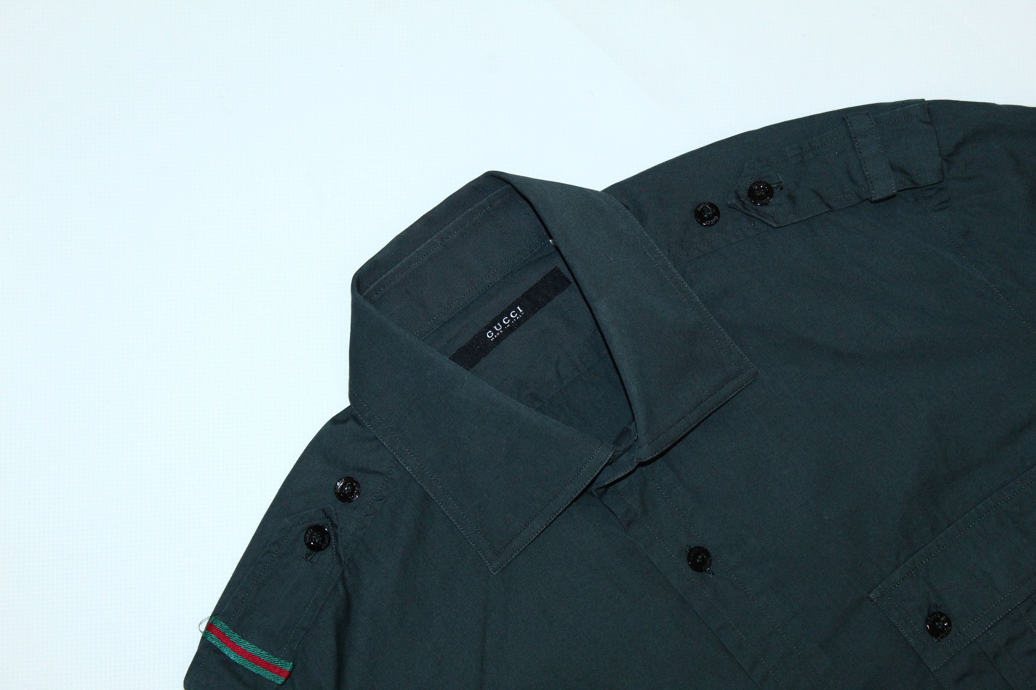 Gucci Gucci Extra Slim Fit Military Two Pockets Dark Green Shirt Size US S / EU 44-46 / 1 - 5 Thumbnail