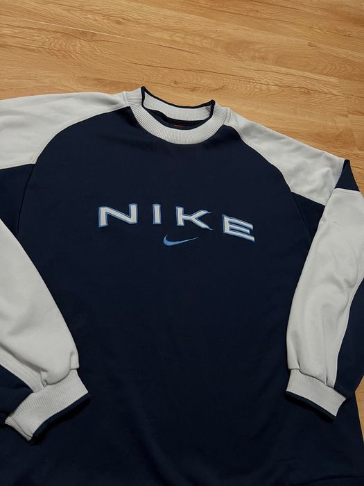 Nike Hoodie Nike vintage central logo central swoosh retro y2k | Grailed