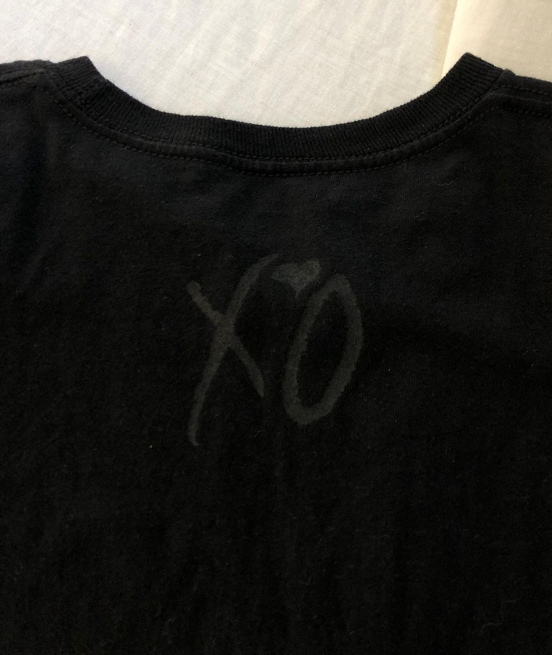 The Weeknd THE WEEKND OFFICIAL ISSUE XO KISS LAND 2013 OXCY TEE T-SHIRT Size US M / EU 48-50 / 2 - 3 Thumbnail