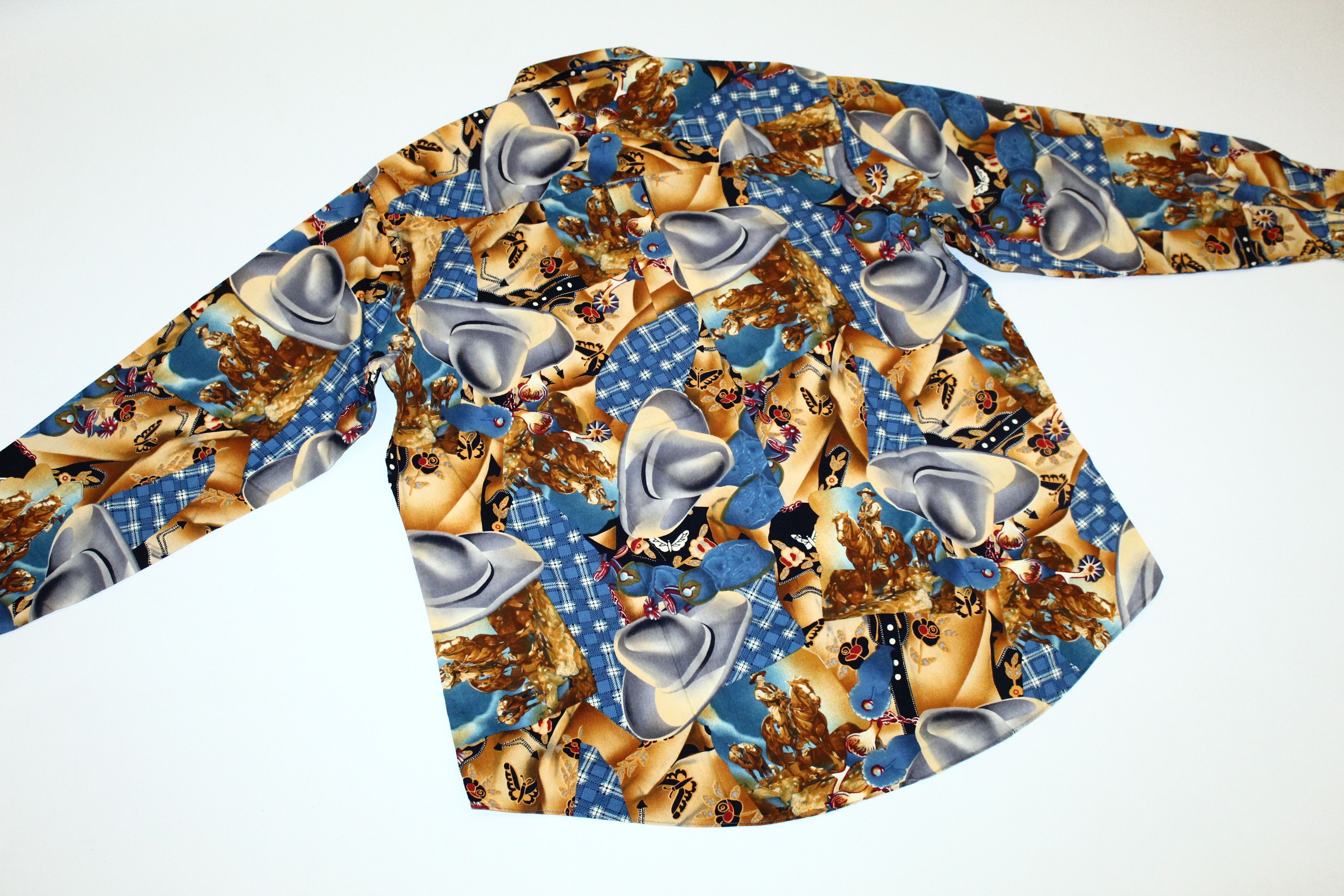 💥 VTG 90s Boston Prepatory Co. Southwest Cowboy Print Shirt