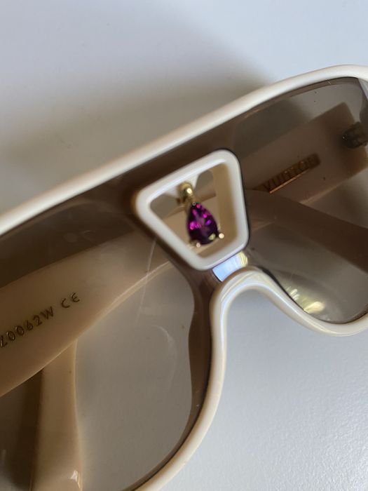 Louis Vuitton Louis Vuitton F/w 2006 Bindi sunglasses Grailed