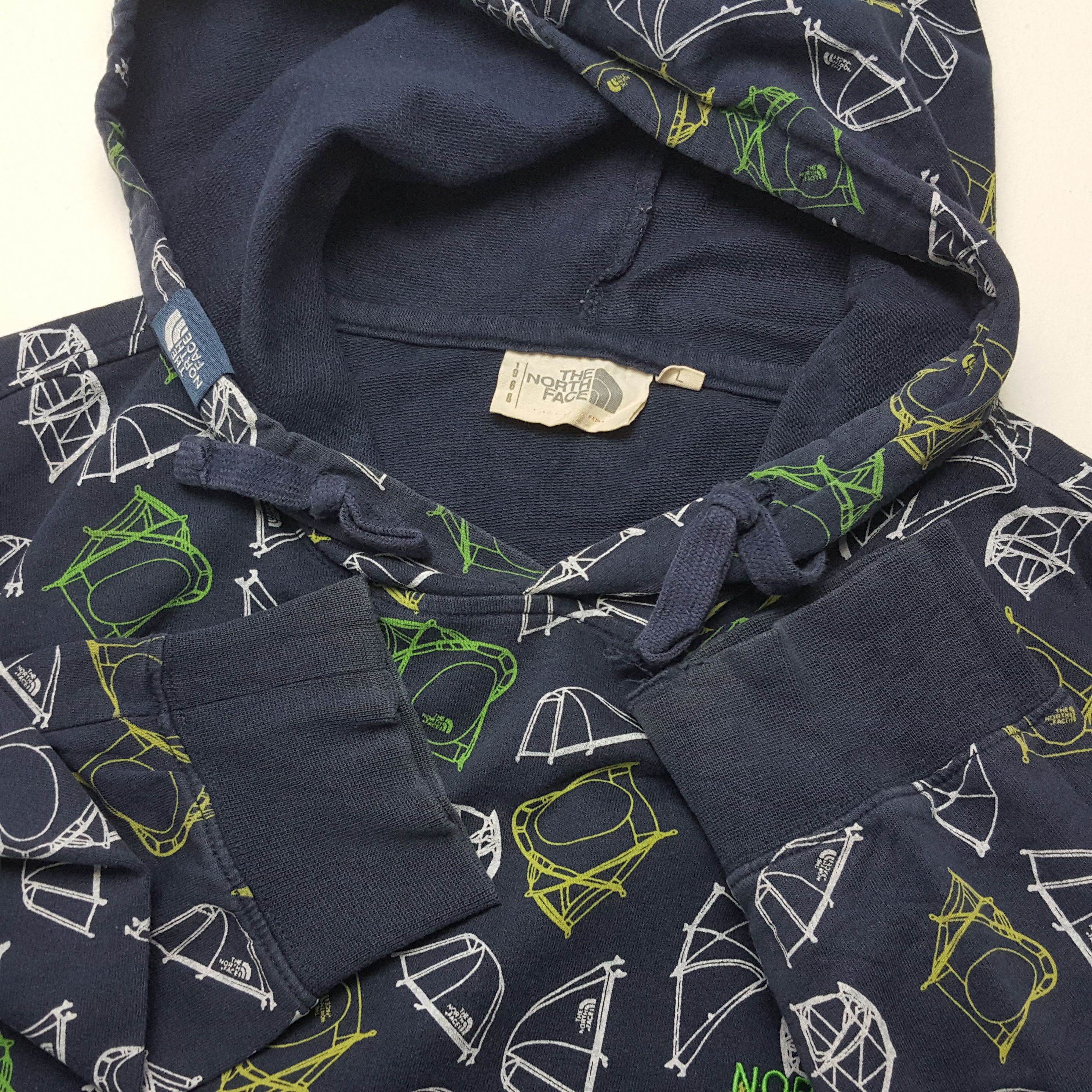 The North Face × Vintage Vintage THE NORTH FACE Full Print Design Hoodies Sweatshirt Size US M / EU 48-50 / 2 - 5 Thumbnail
