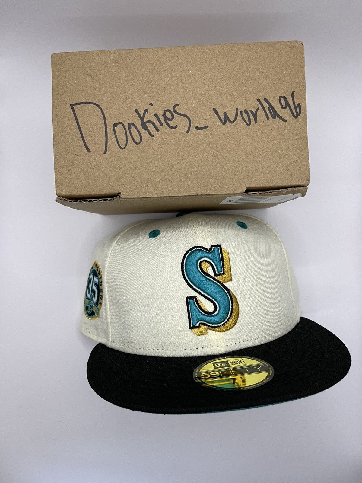 7 1/8 Hat Club Seattle Mariners Tropics Collection on sale