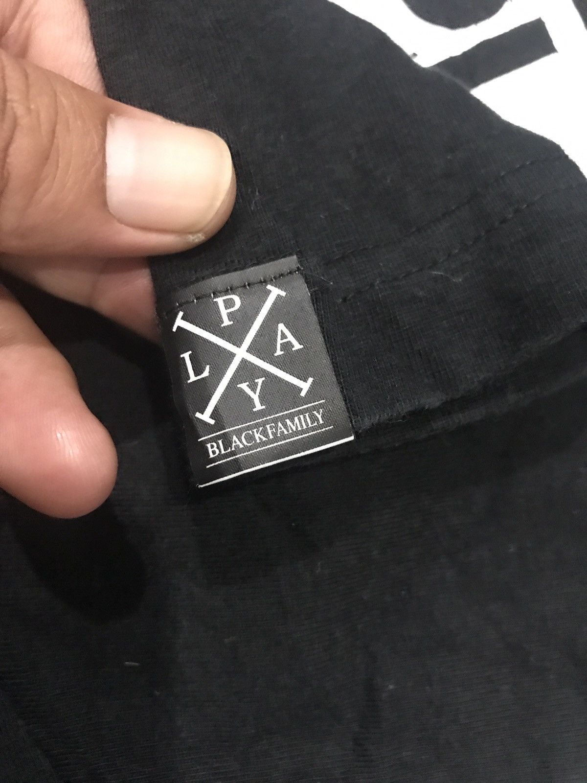 Japanese Brand PLAY Black FAMILY Japan Spell Out Shirt Size US XL / EU 56 / 4 - 8 Thumbnail