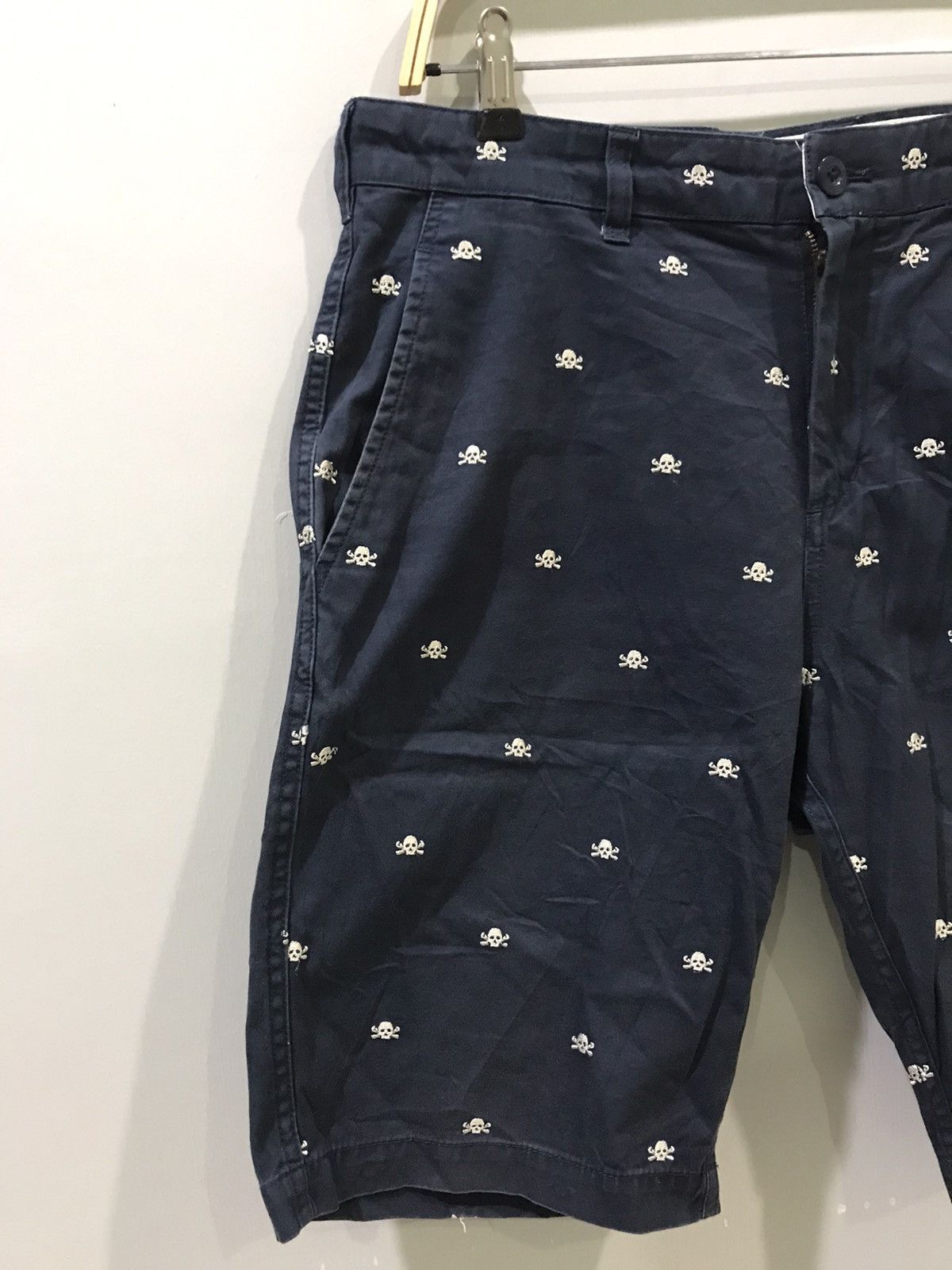 Beams Plus BEAMS Japan Full Skull Embroidery Short Pant Size US 34 / EU 50 - 3 Thumbnail