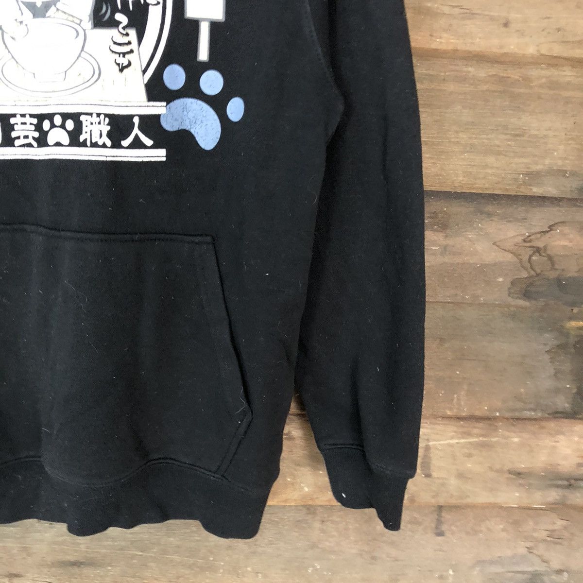 Japanese Brand Japan cat mascot sweatshirt Black Hoodie #5141 Size US M / EU 48-50 / 2 - 5 Thumbnail