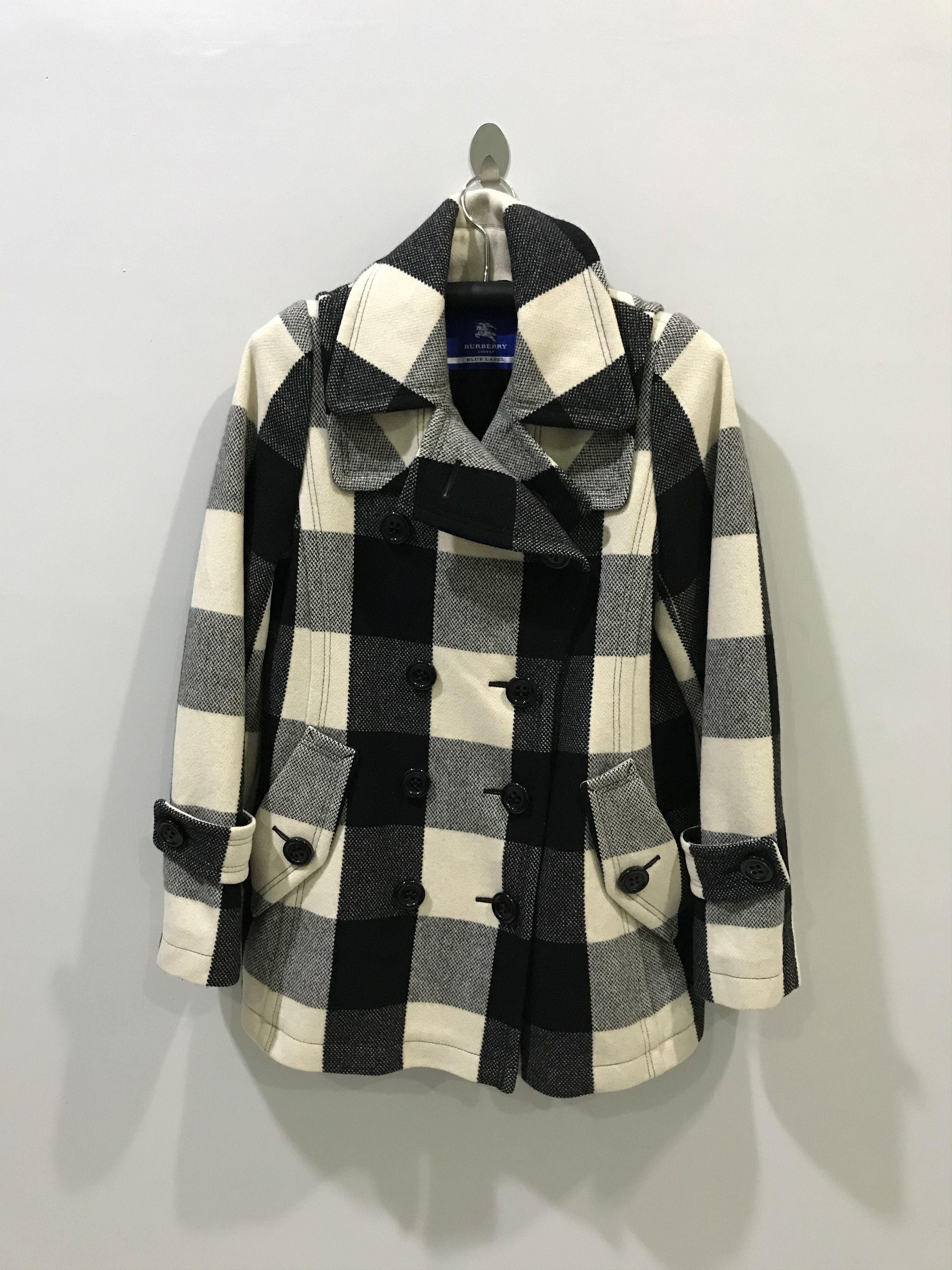 Burberry 2-OC4- WOMEN! BURBERRY BLUE LABEL Plaid Peacot Size XS / US 0-2 / IT 36-38 - 1 Thumbnail