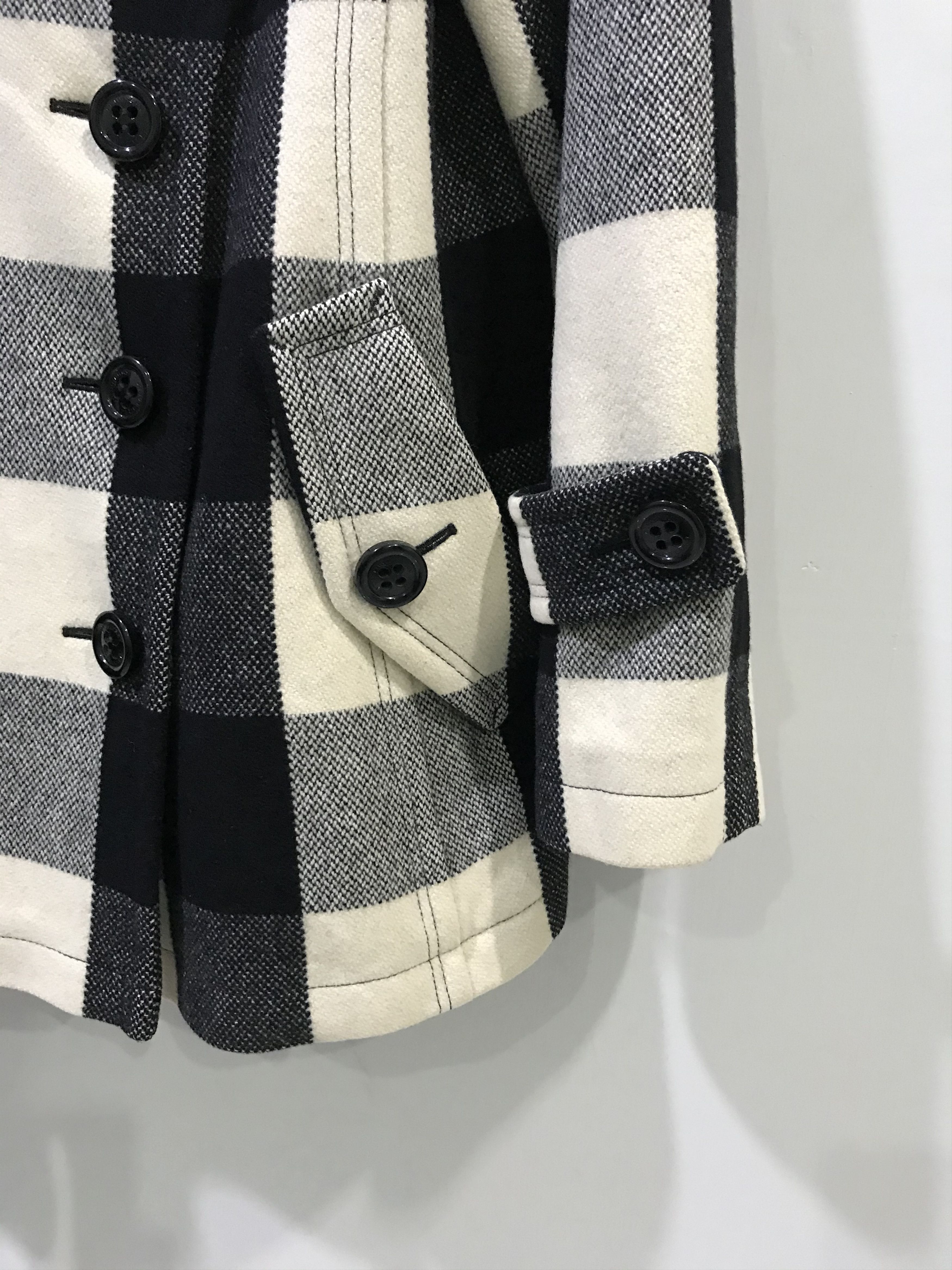 Burberry 2-OC4- WOMEN! BURBERRY BLUE LABEL Plaid Peacot Size XS / US 0-2 / IT 36-38 - 4 Thumbnail