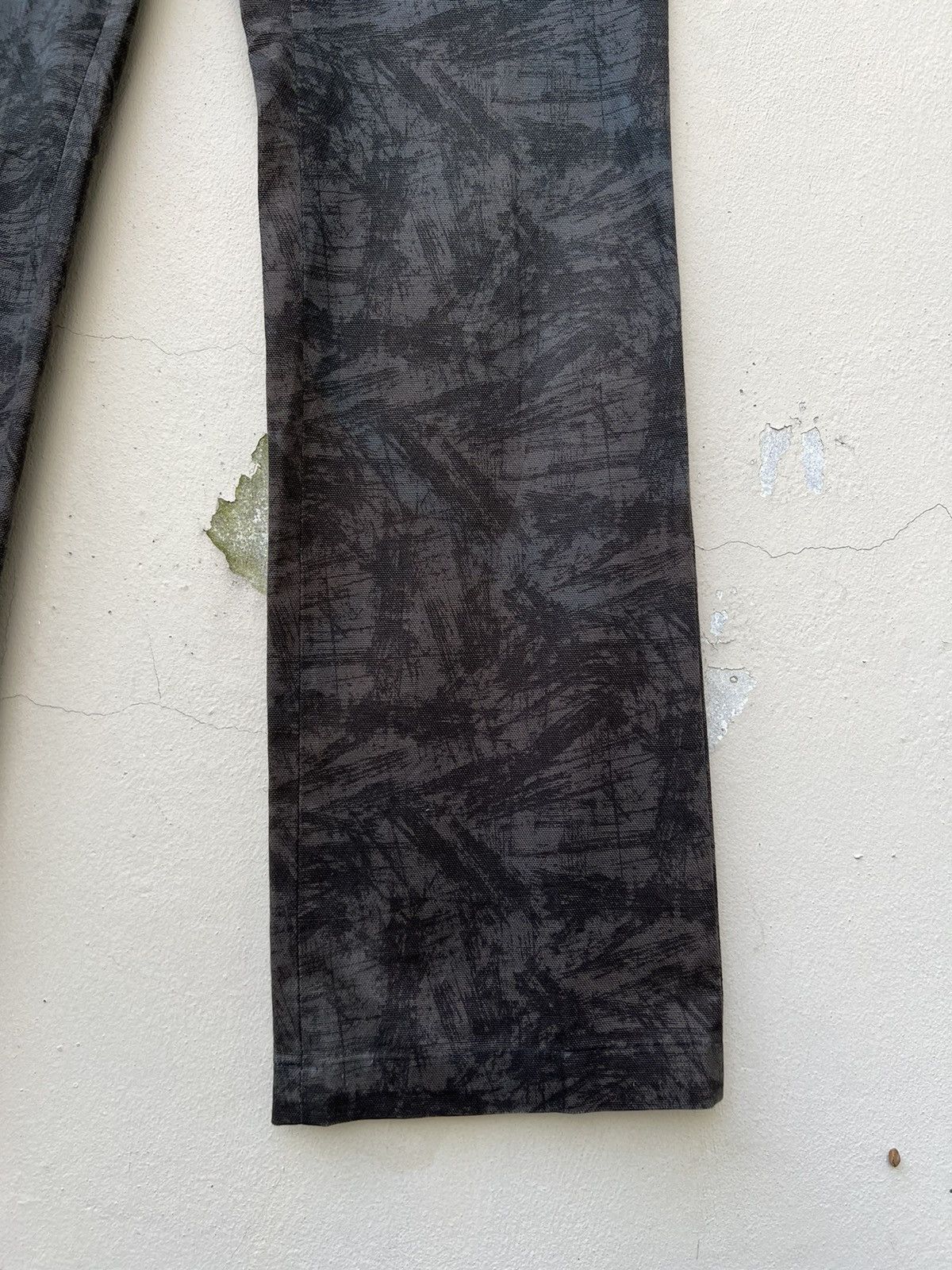 Yoshiyuki Konishi VTG Yoshiyuki Konishi FICCE Printed Abstract Art Flare Pant Size US 30 / EU 46 - 12 Thumbnail
