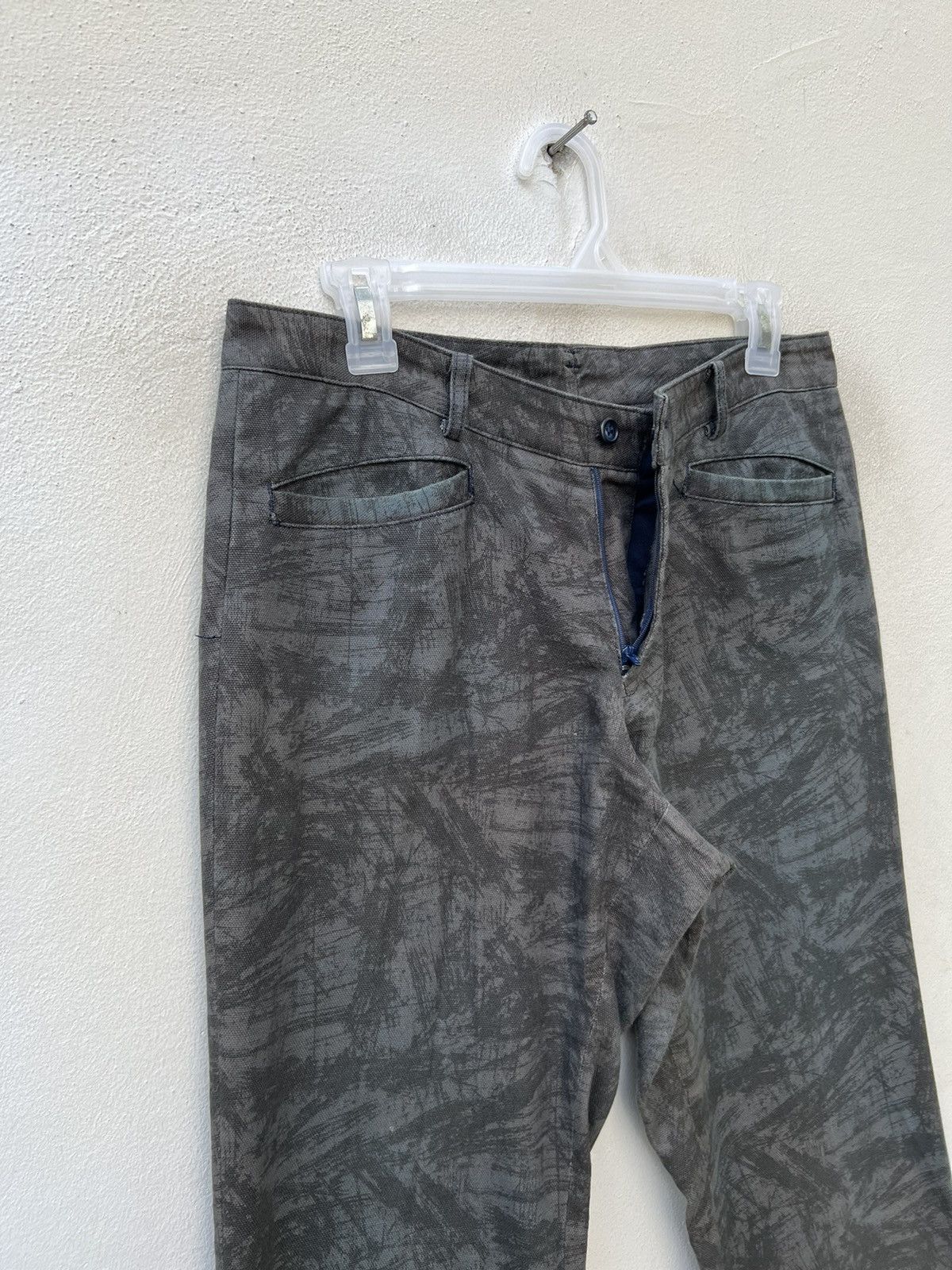Yoshiyuki Konishi VTG Yoshiyuki Konishi FICCE Printed Abstract Art Flare Pant Size US 30 / EU 46 - 9 Thumbnail