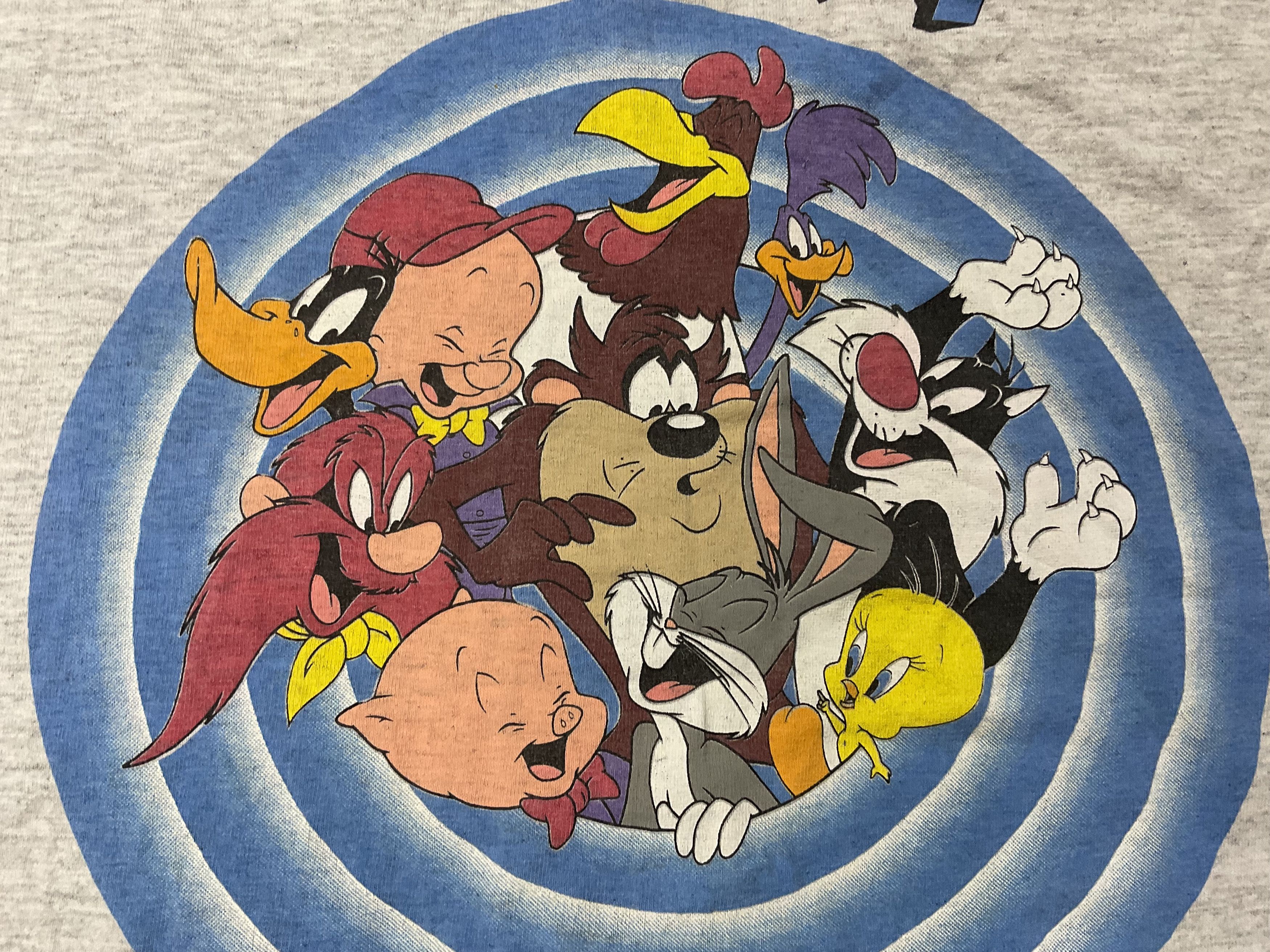 Disney Vintage 1993 Looney Tunes Characters Baseball Jersey Button Size US L / EU 52-54 / 3 - 5 Thumbnail