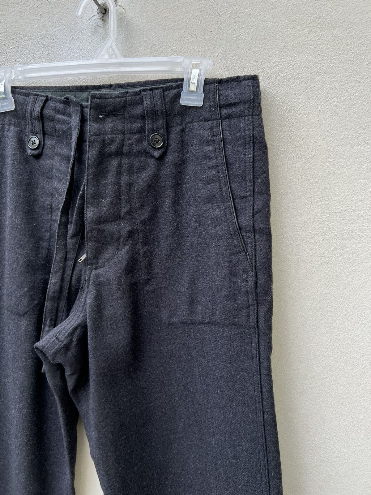 ABAHOUSE VTG Abahouse Japan ITHITEX Virgin Wool Black Fatigue Pant Size US 31 - 11 Thumbnail