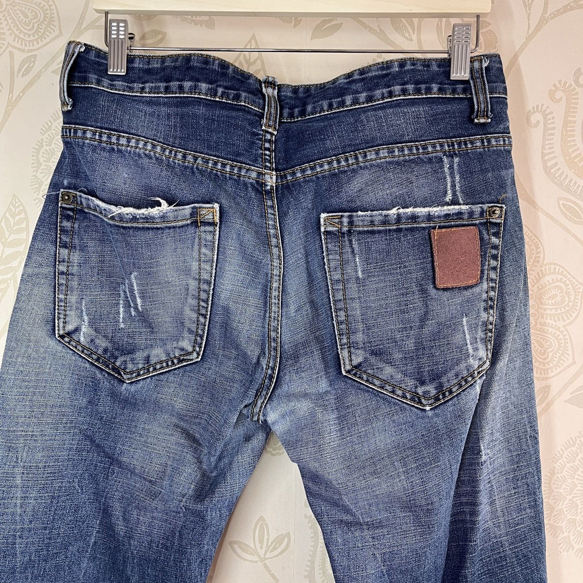 Dsquared2 × Vintage Distressed Dsquared2 Blue Denim Jeans Size US 32 / EU 48 - 18 Thumbnail