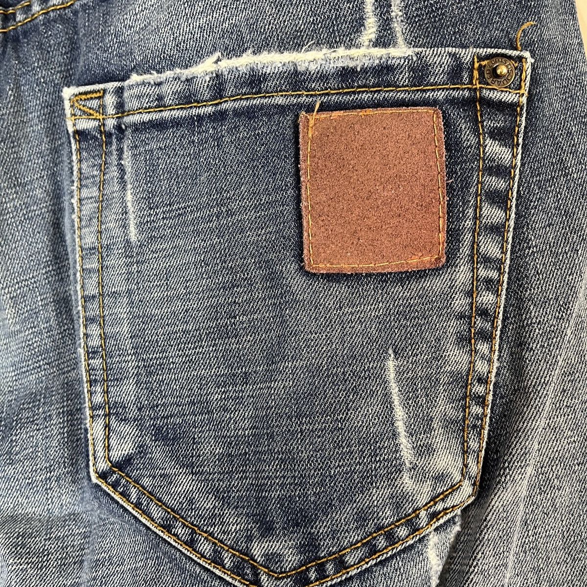 Dsquared2 × Vintage Distressed Dsquared2 Blue Denim Jeans Size US 32 / EU 48 - 19 Thumbnail