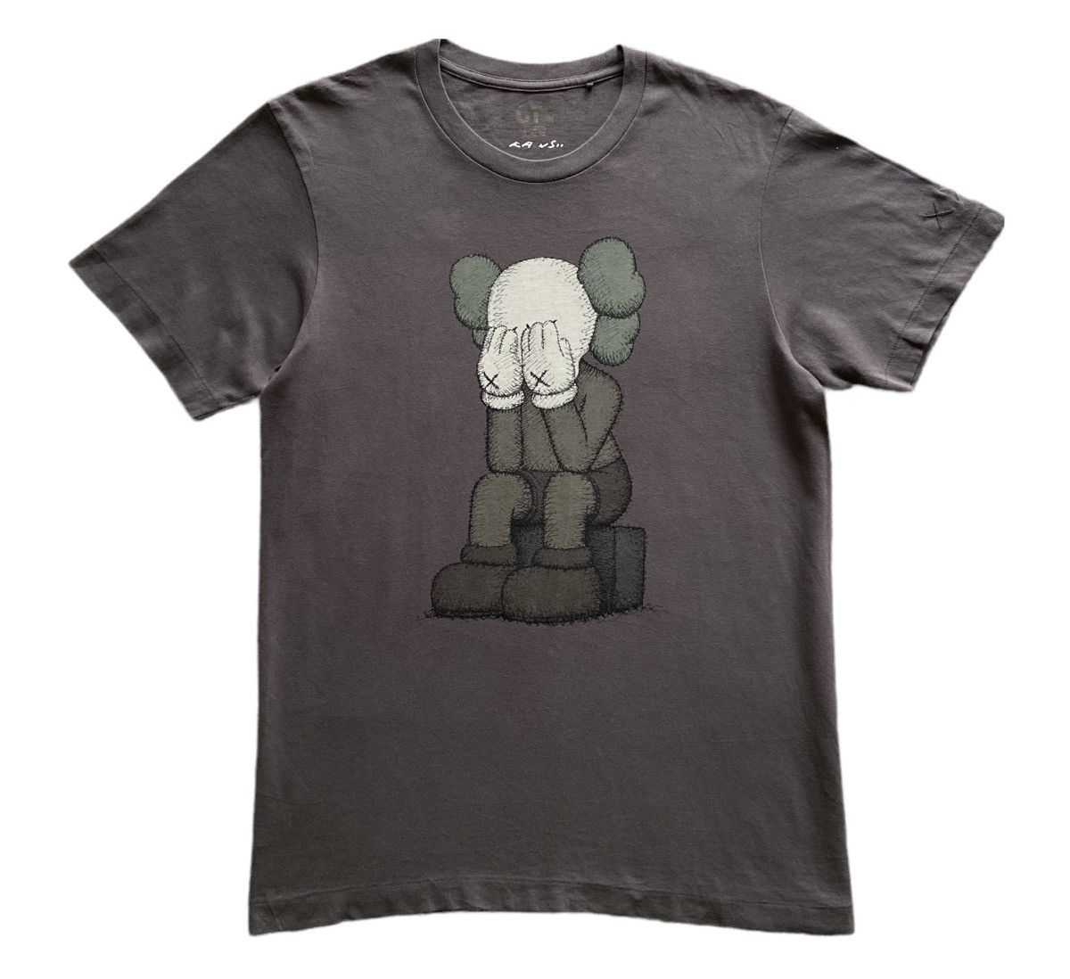 Kaws × Uniqlo Kaws X Uniqlo 2016 Passing Through T-shirt